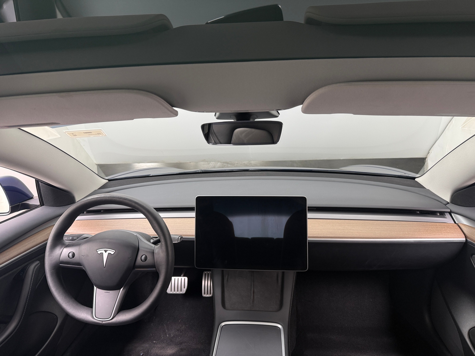 Thumbnail: 2023 Tesla Model 3 - 2