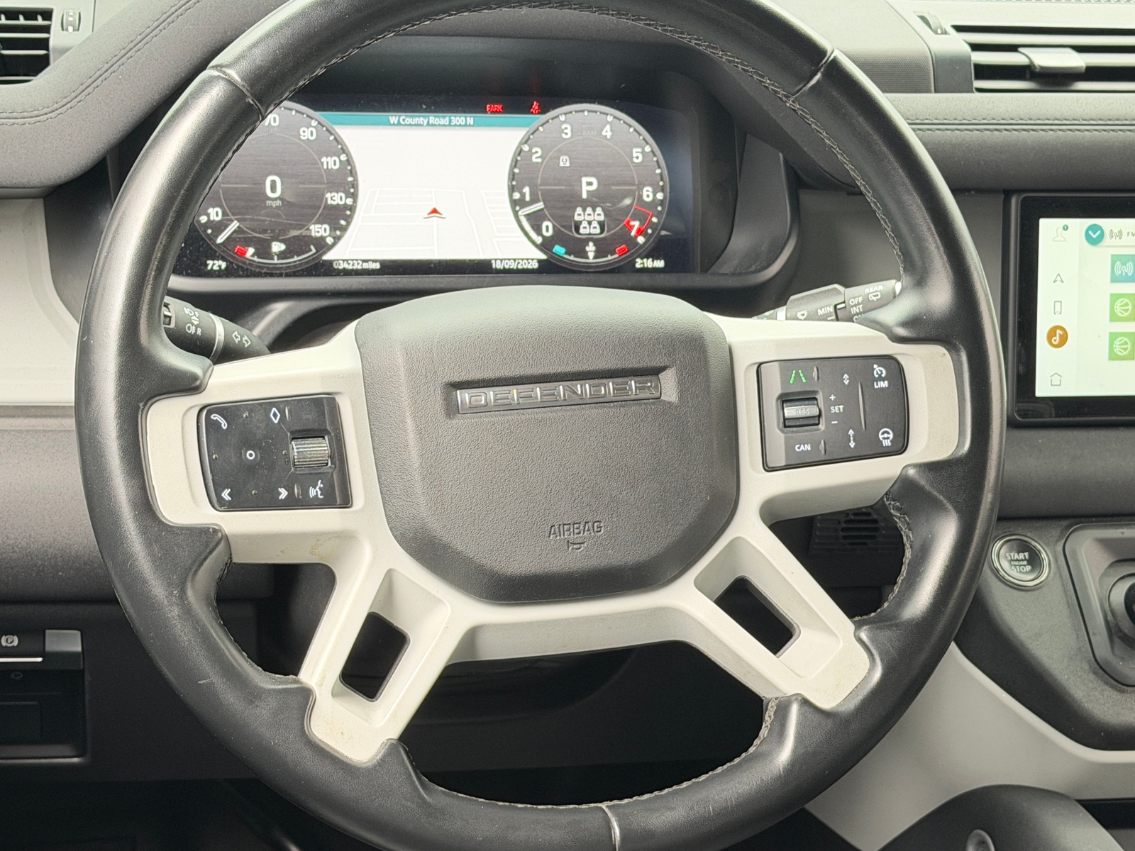 Thumbnail: 2023 Land Rover Defender - 5