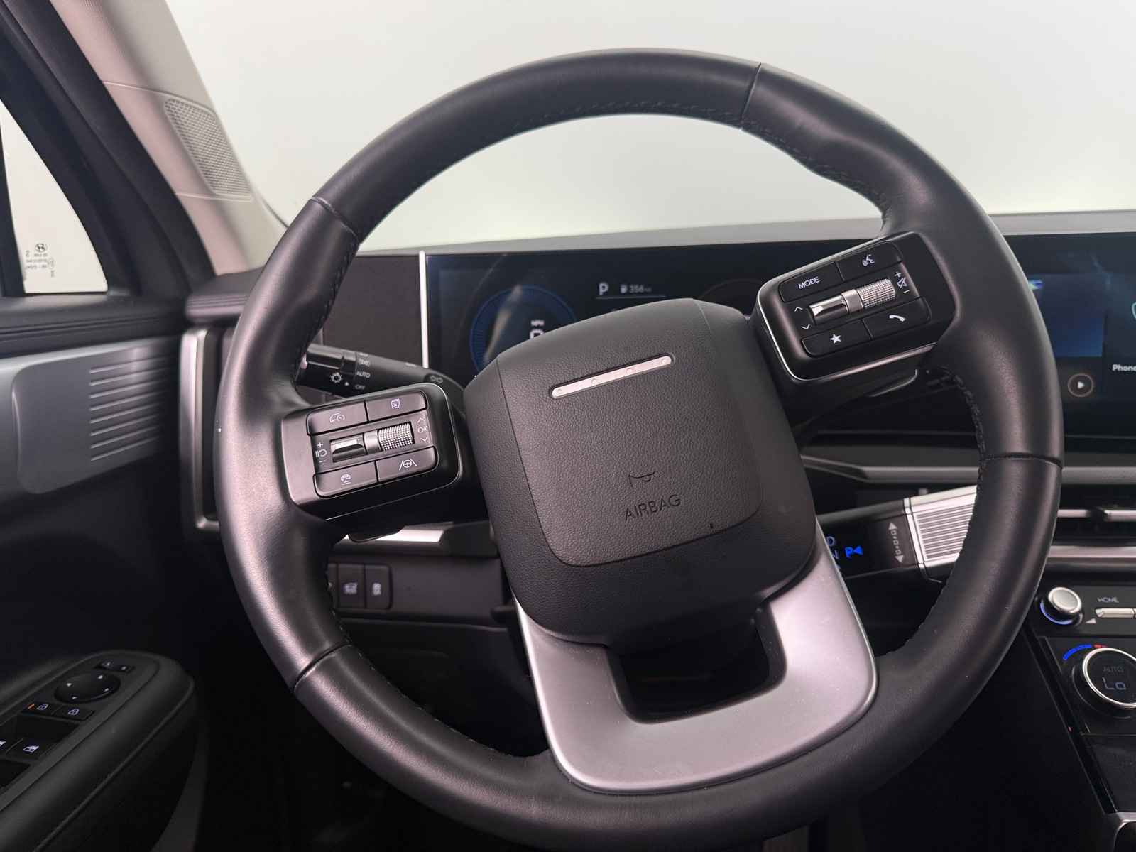 Thumbnail: 2026 Hyundai Santa Fe - 4