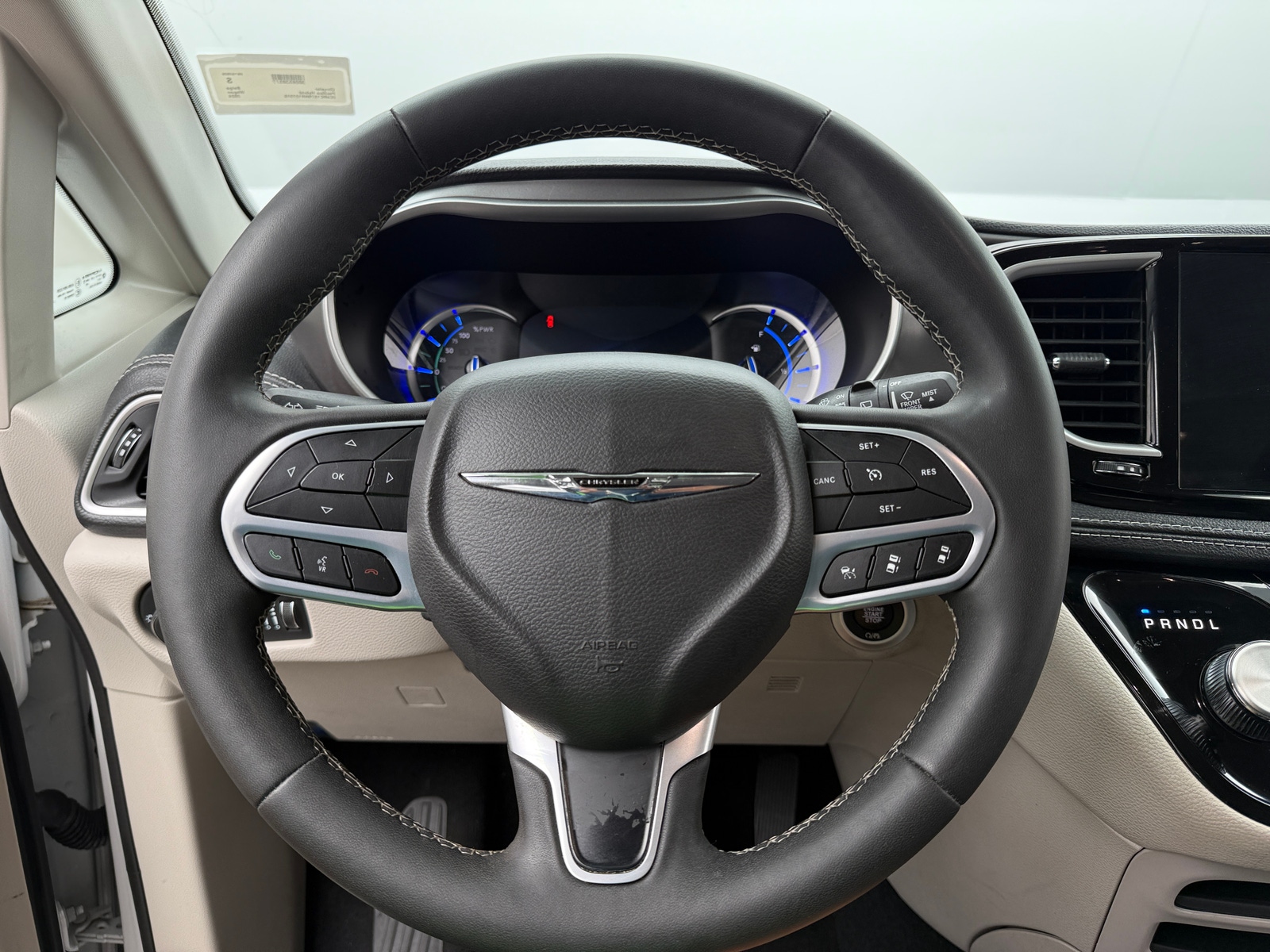 Thumbnail: 2024 Chrysler Pacifica - 4