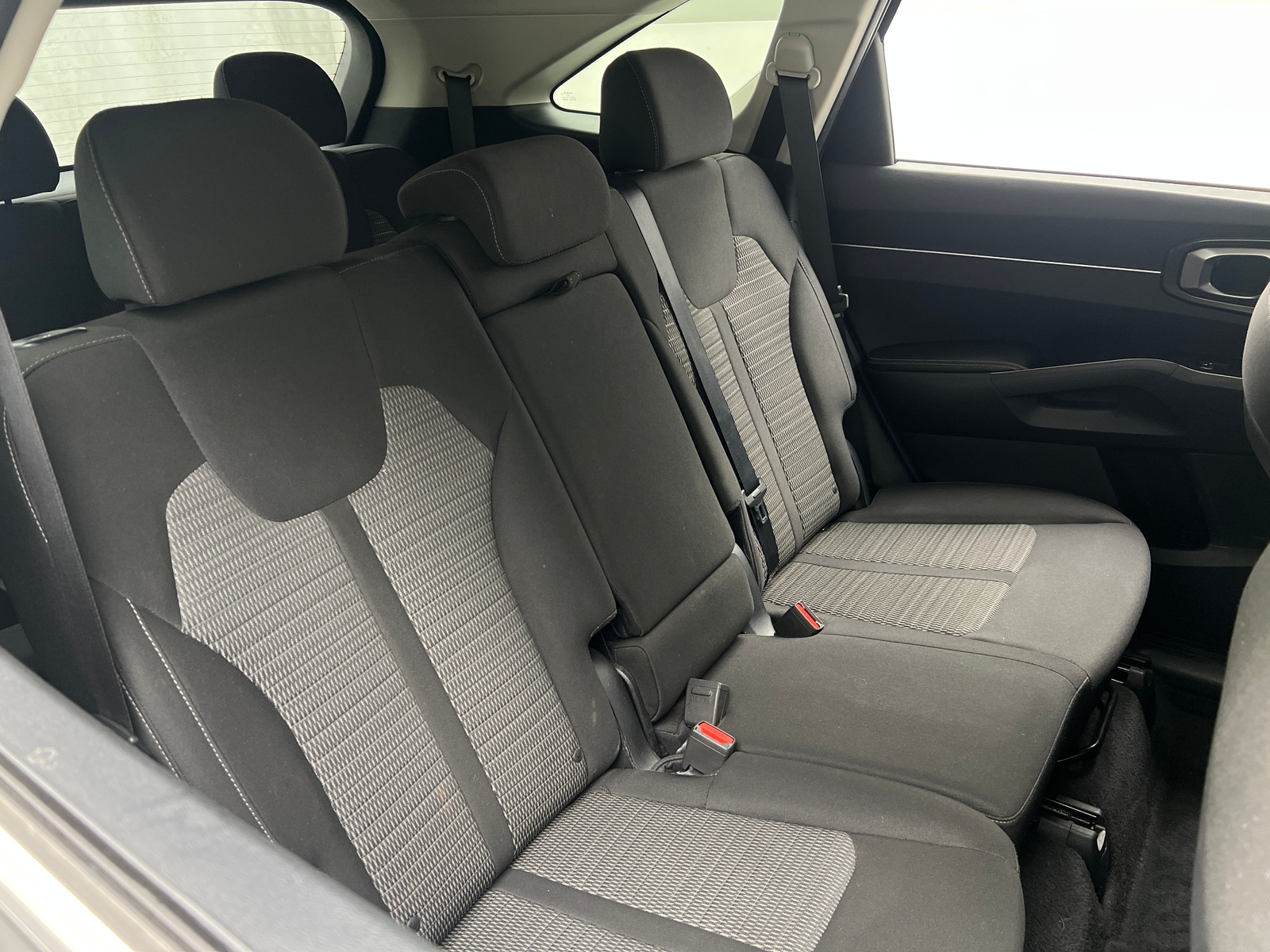 Thumbnail: 2023 Kia Sorento - 6