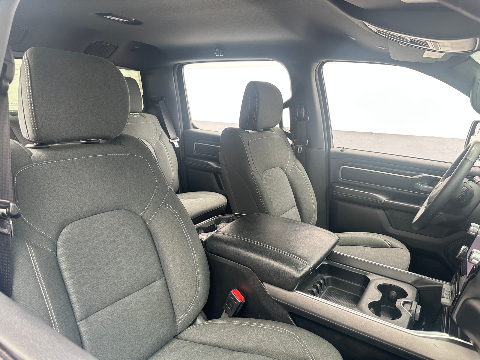 Thumbnail: 2025 RAM 1500 - 2