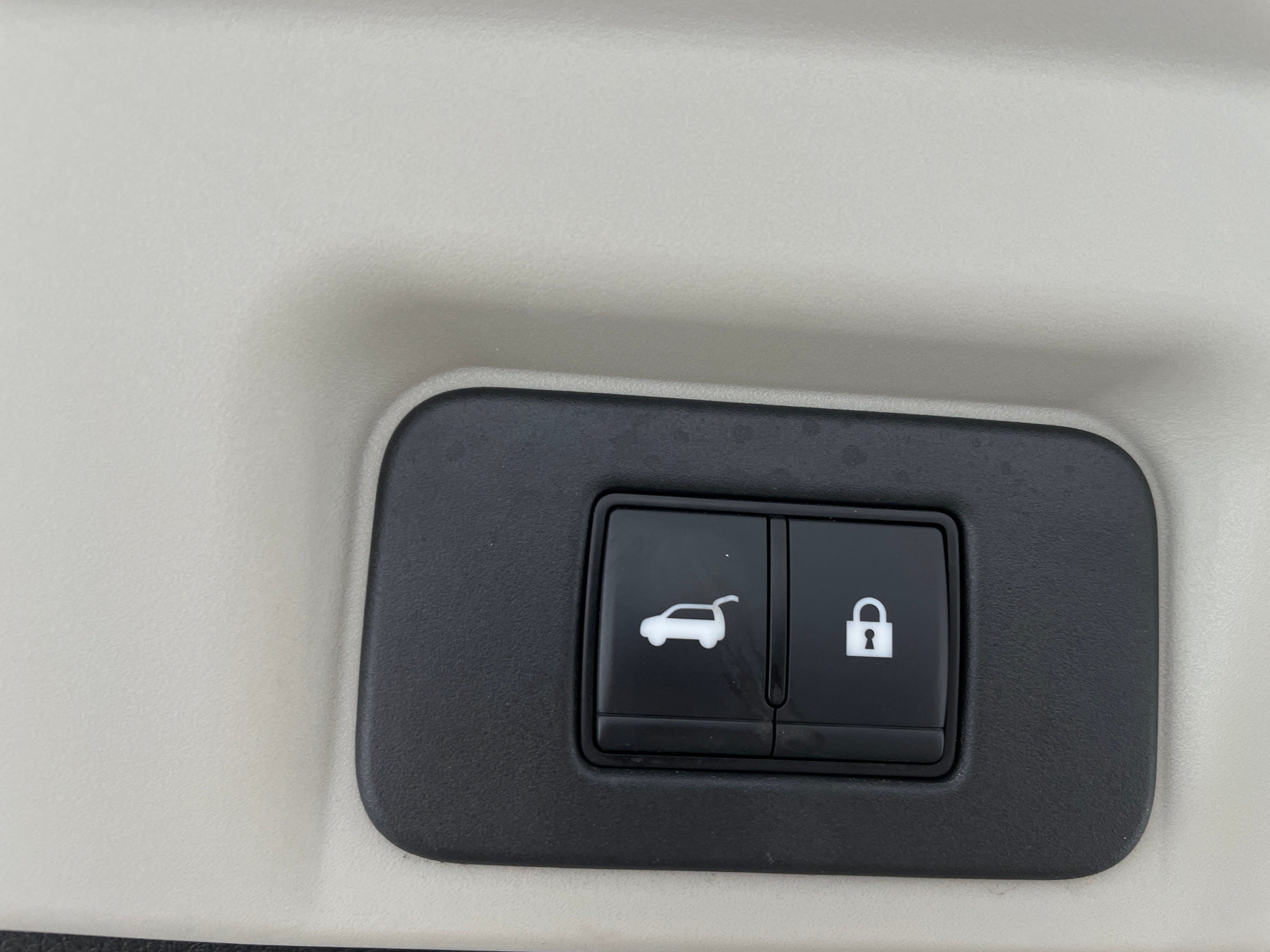 Used 2023 Nissan Ariya Evolve+ with VIN JN1DF0BBXPM701777 for sale in Auburn, WA