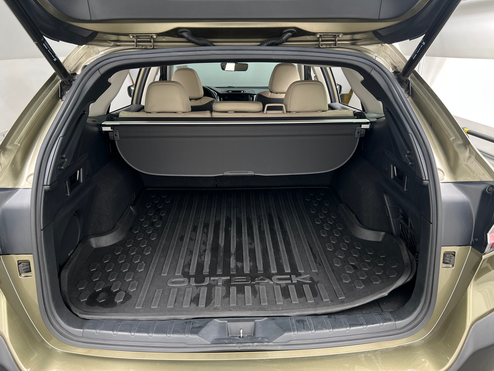 Thumbnail: 2020 Subaru Outback - 6