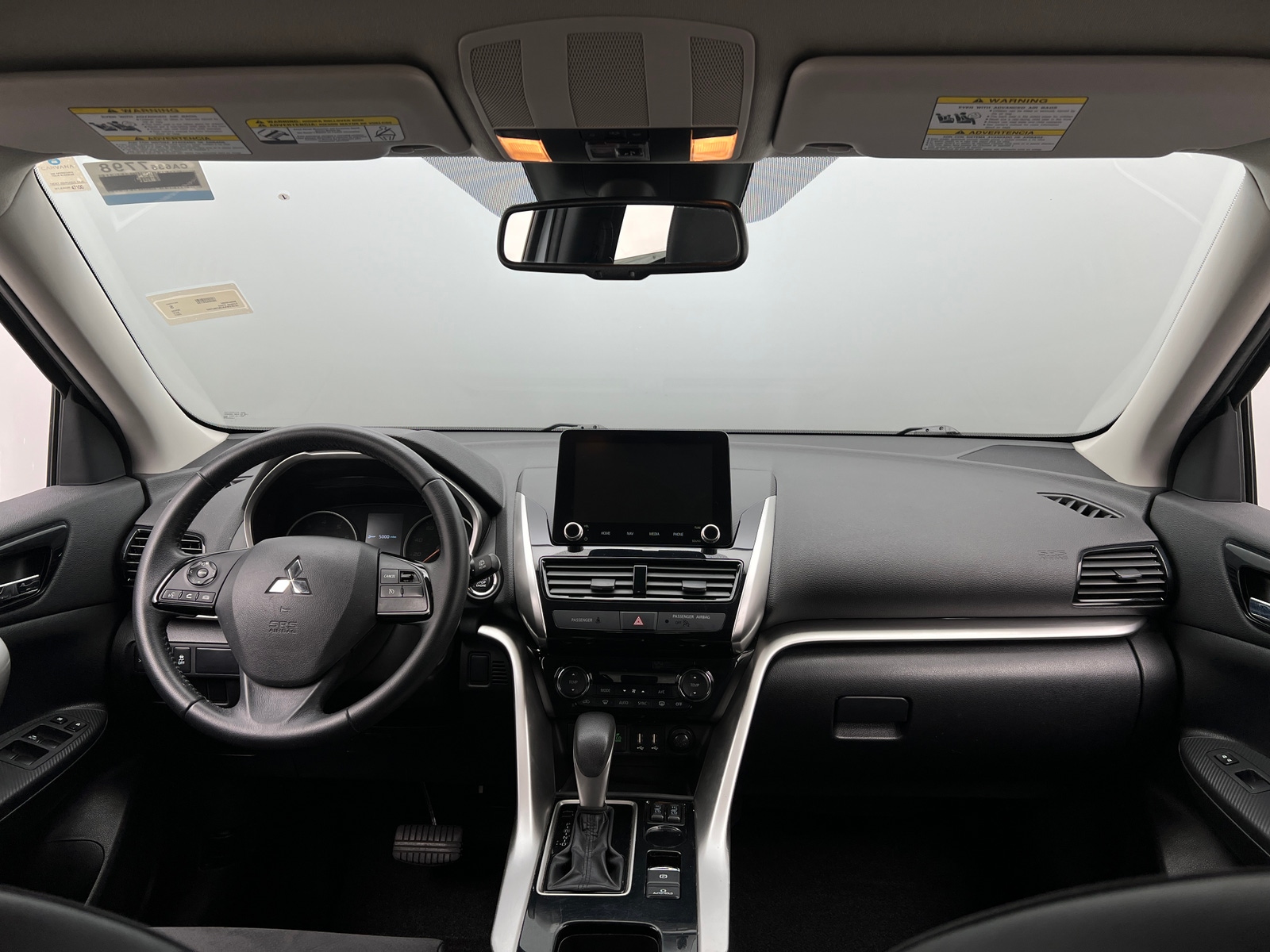 Thumbnail: 2022 Mitsubishi Eclipse Cross - 3