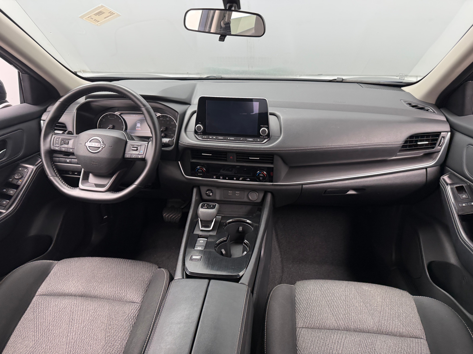 Thumbnail: 2025 Nissan Rogue - 3