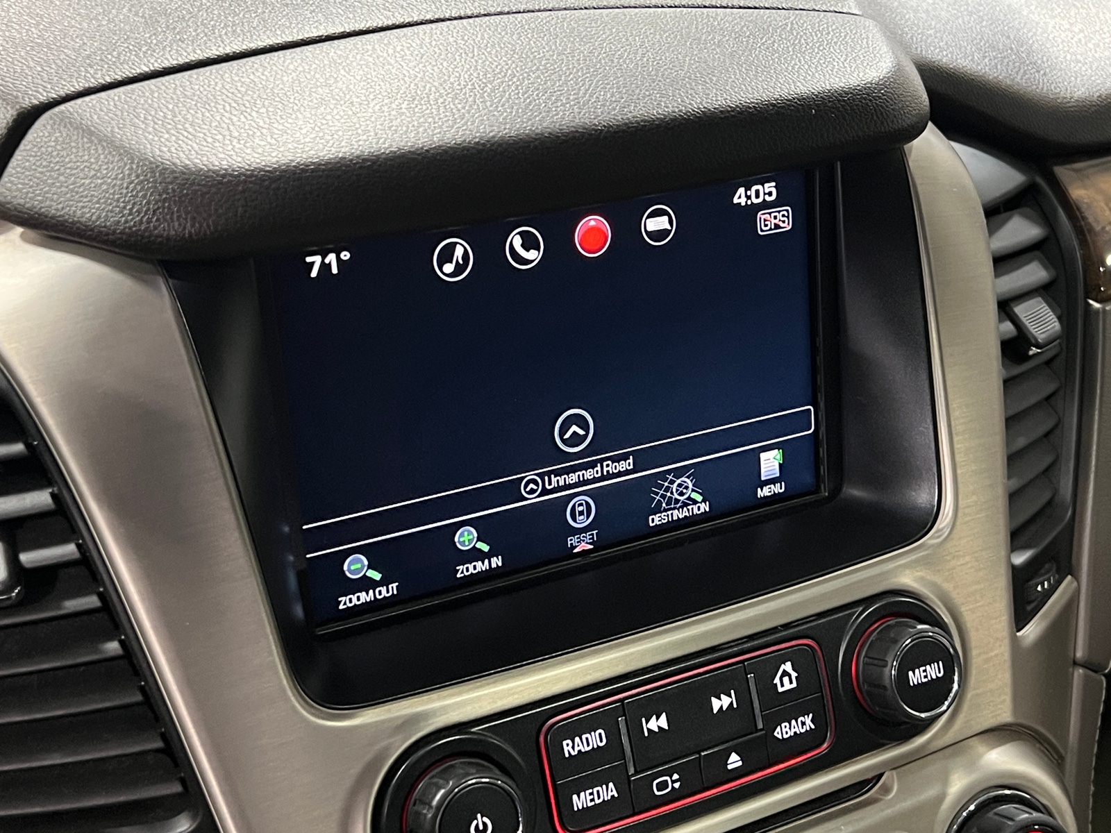 Thumbnail: 2016 GMC Yukon XL - 3
