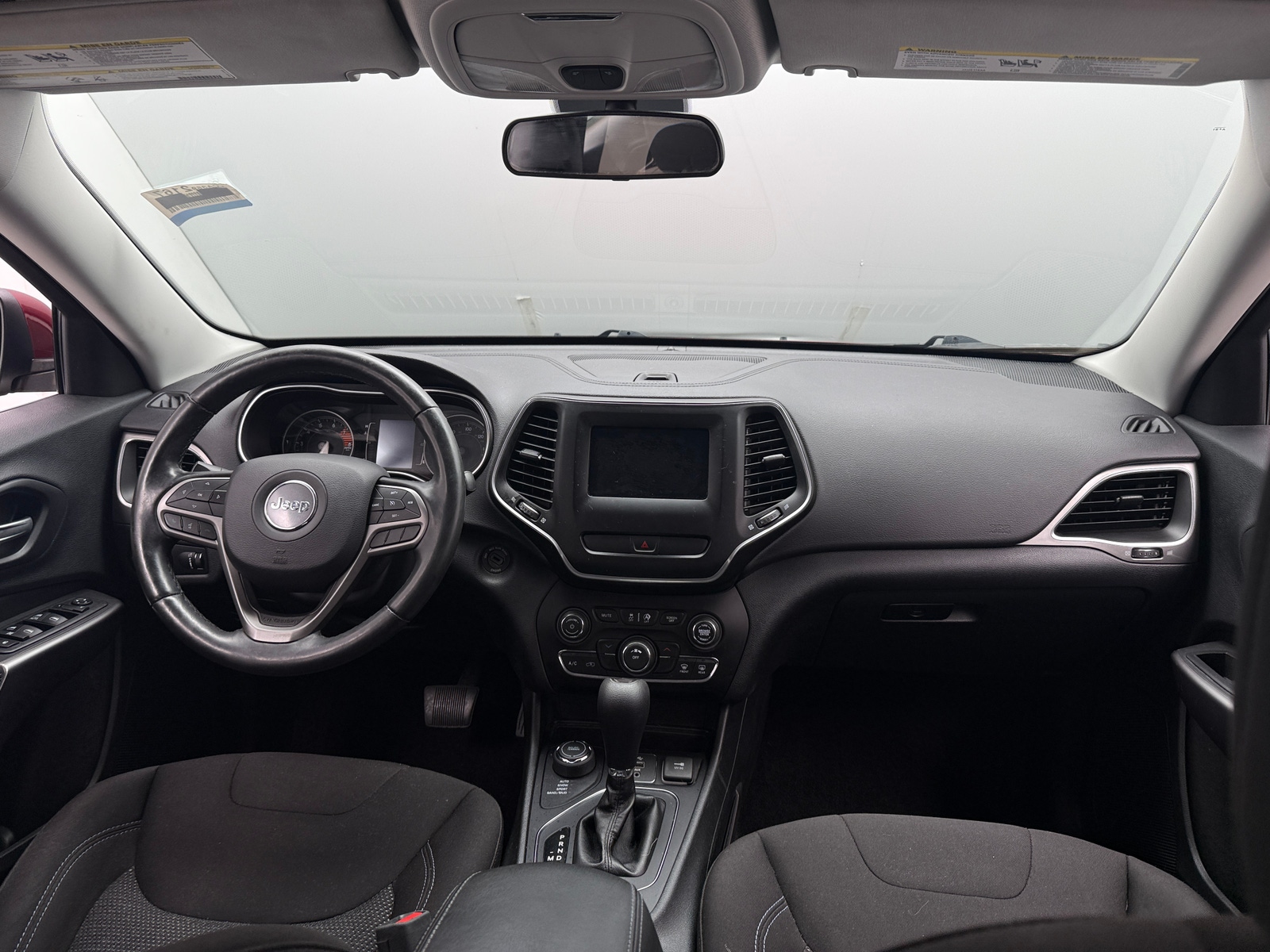 Thumbnail: 2019 Jeep Cherokee - 3