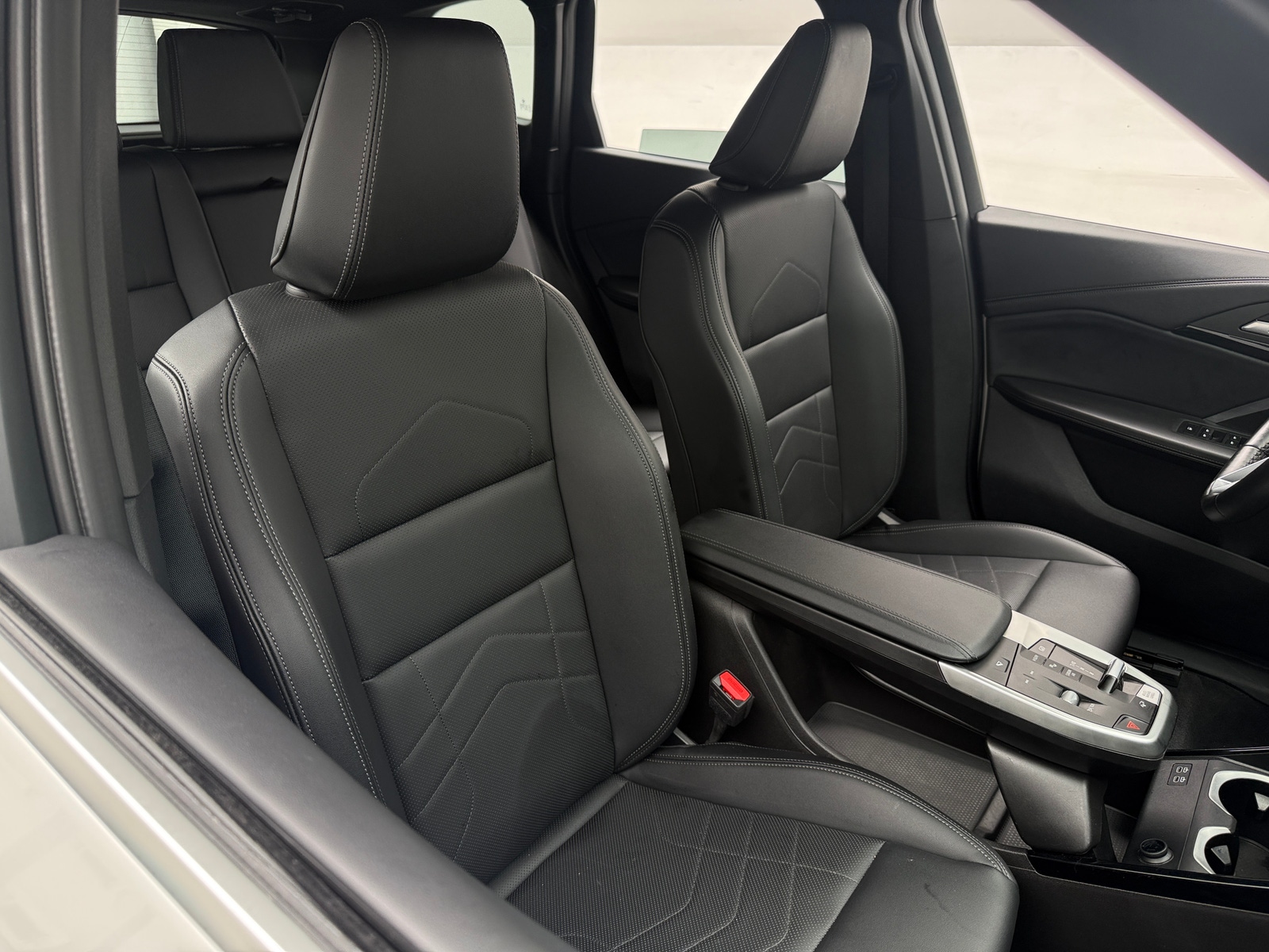 Thumbnail: 2025 BMW X1 - 2