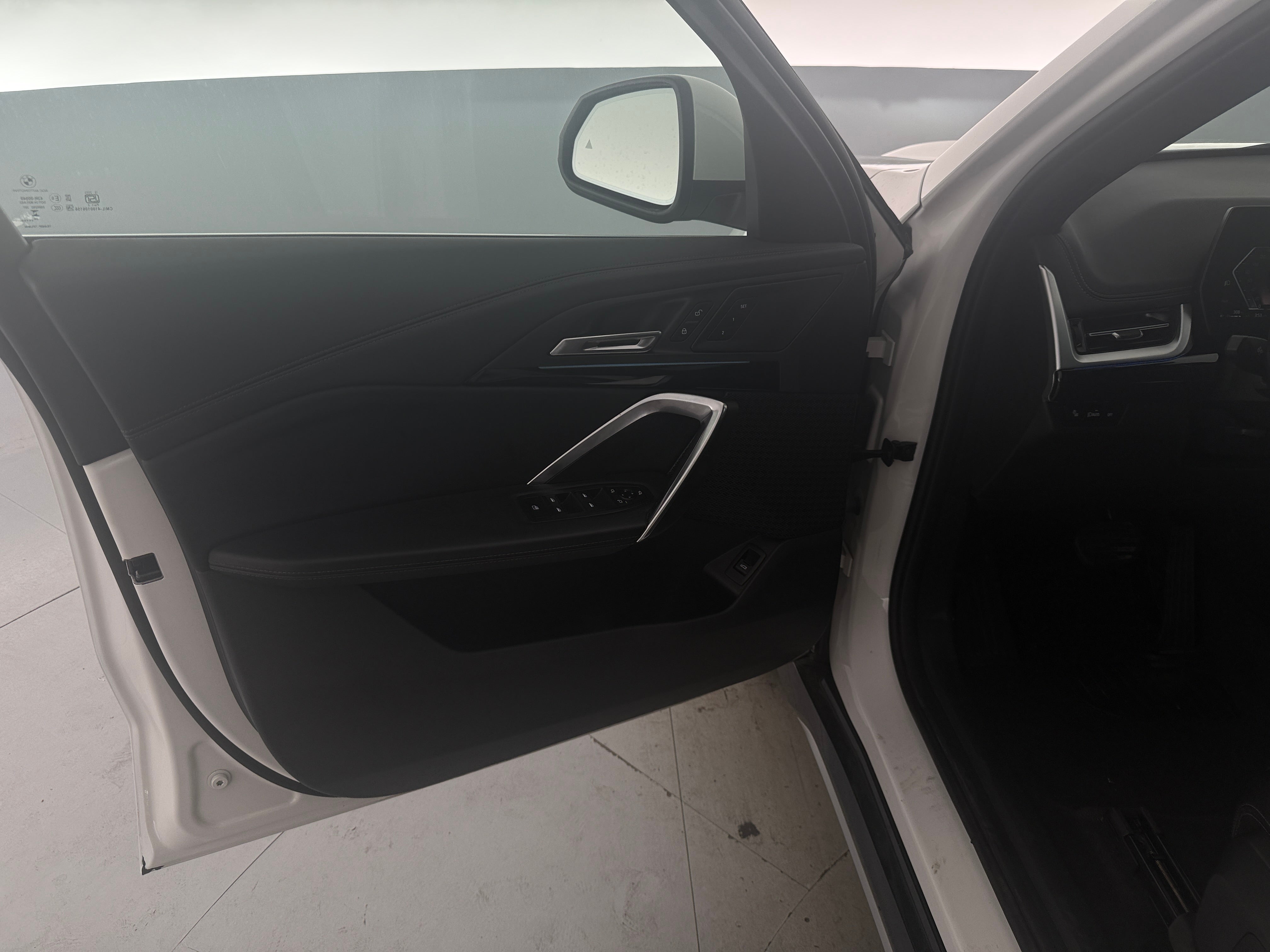2025 BMW X1