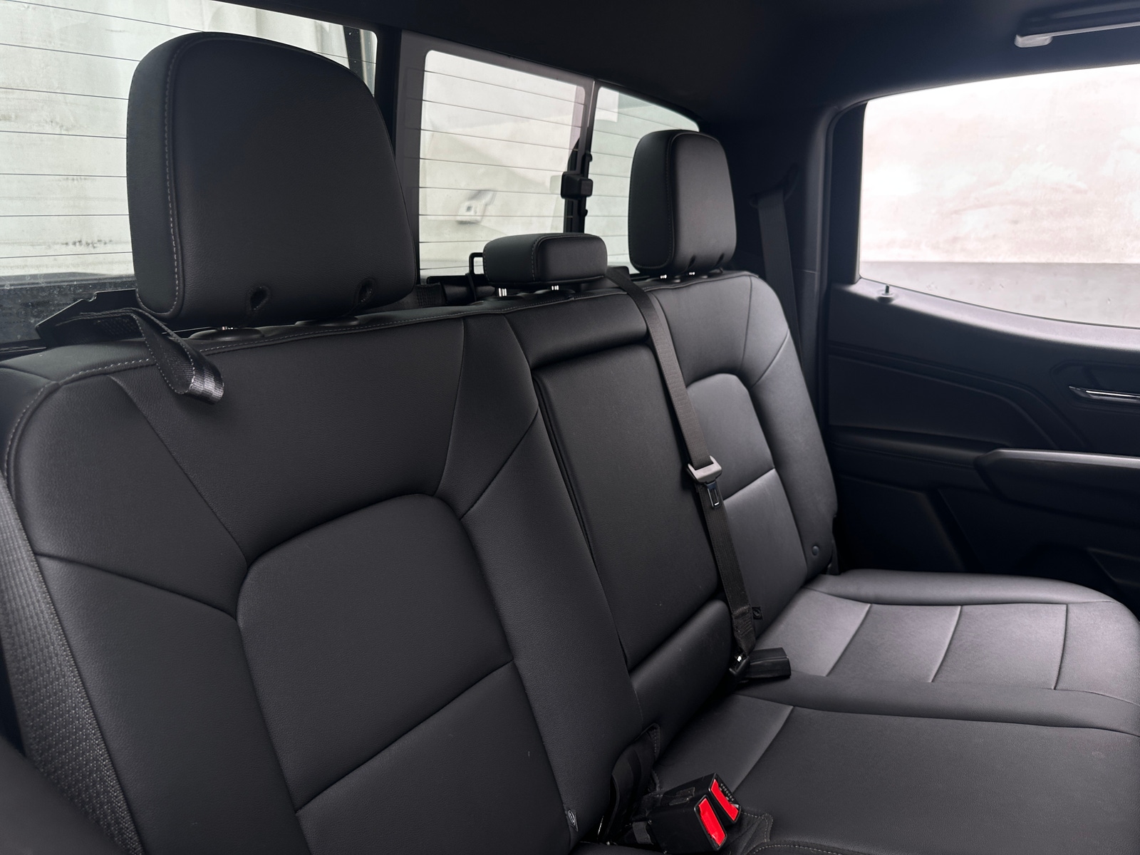 Thumbnail: 2025 GMC Canyon - 5