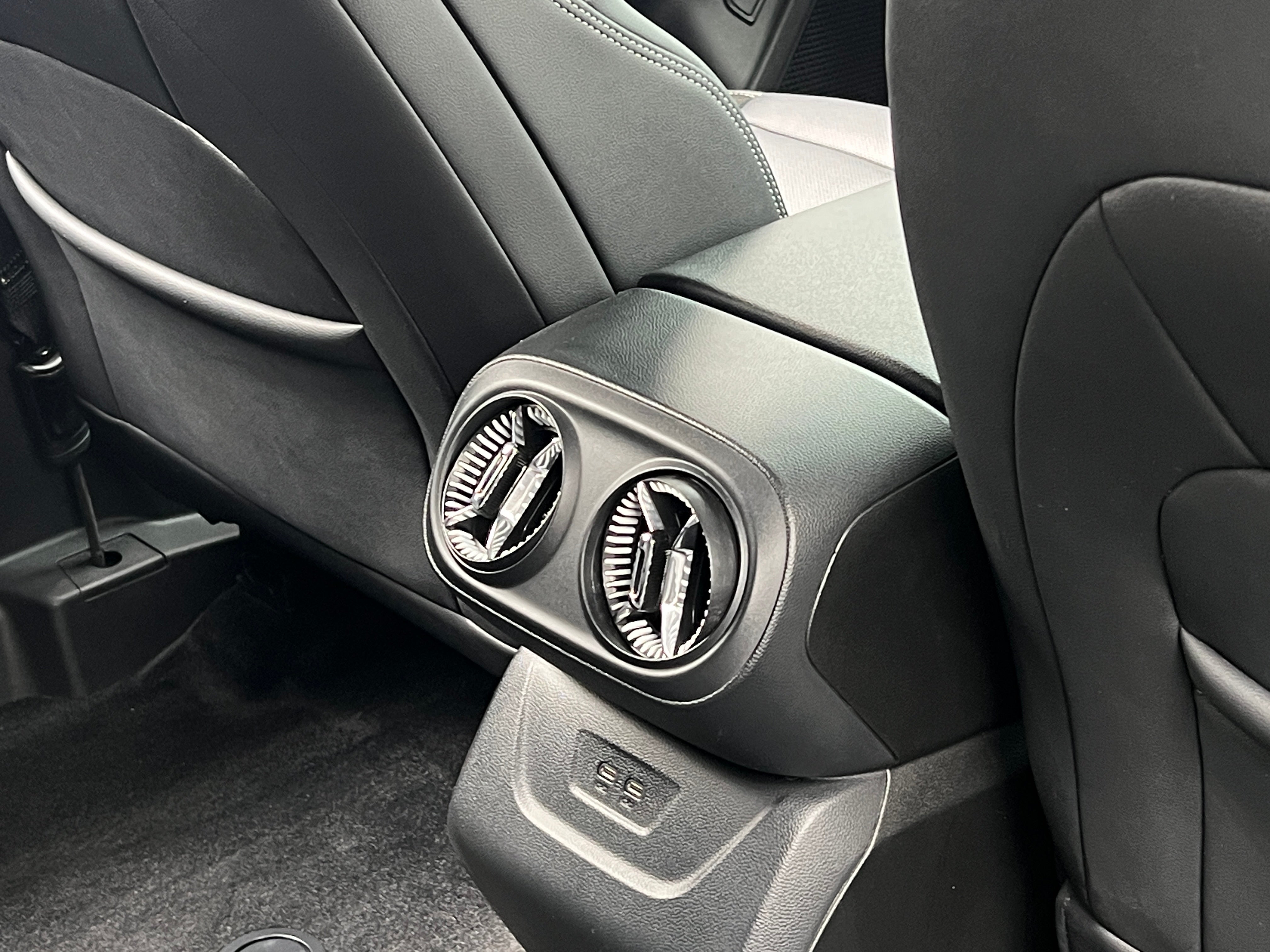 Used 2024 Chevrolet Blazer EV LT with VIN 3GNKDBRJ6RS193952 for sale in Auburn, WA