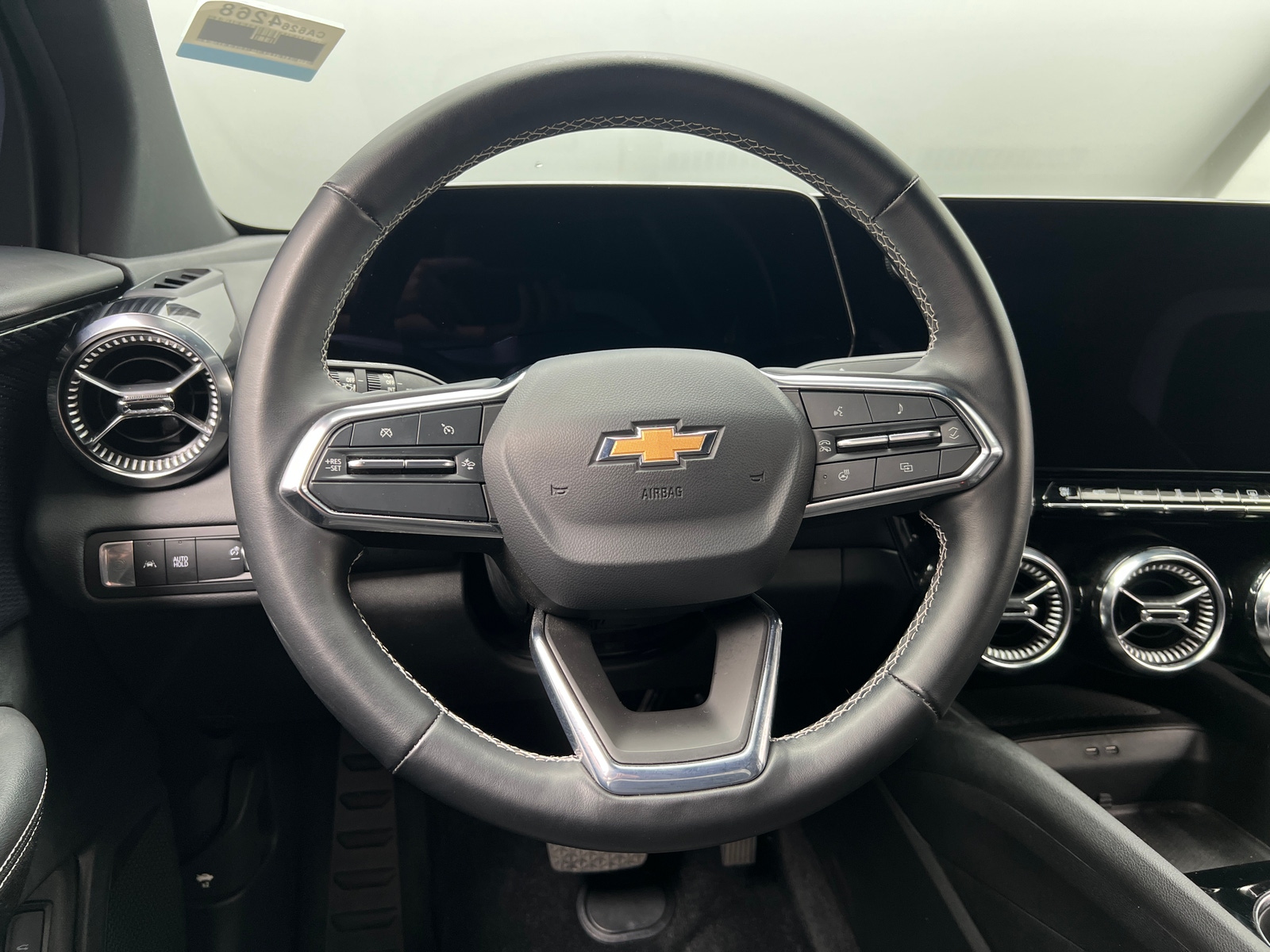 Thumbnail: 2024 Chevrolet Blazer EV - 4