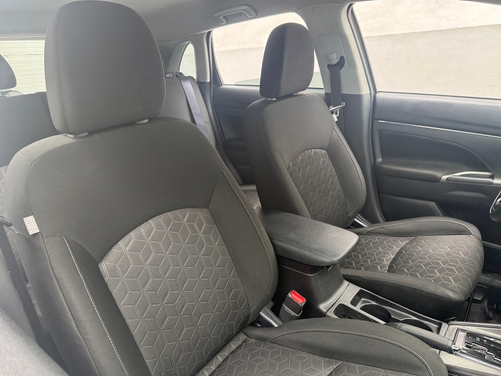 Thumbnail: 2021 Mitsubishi Outlander Sport - 2