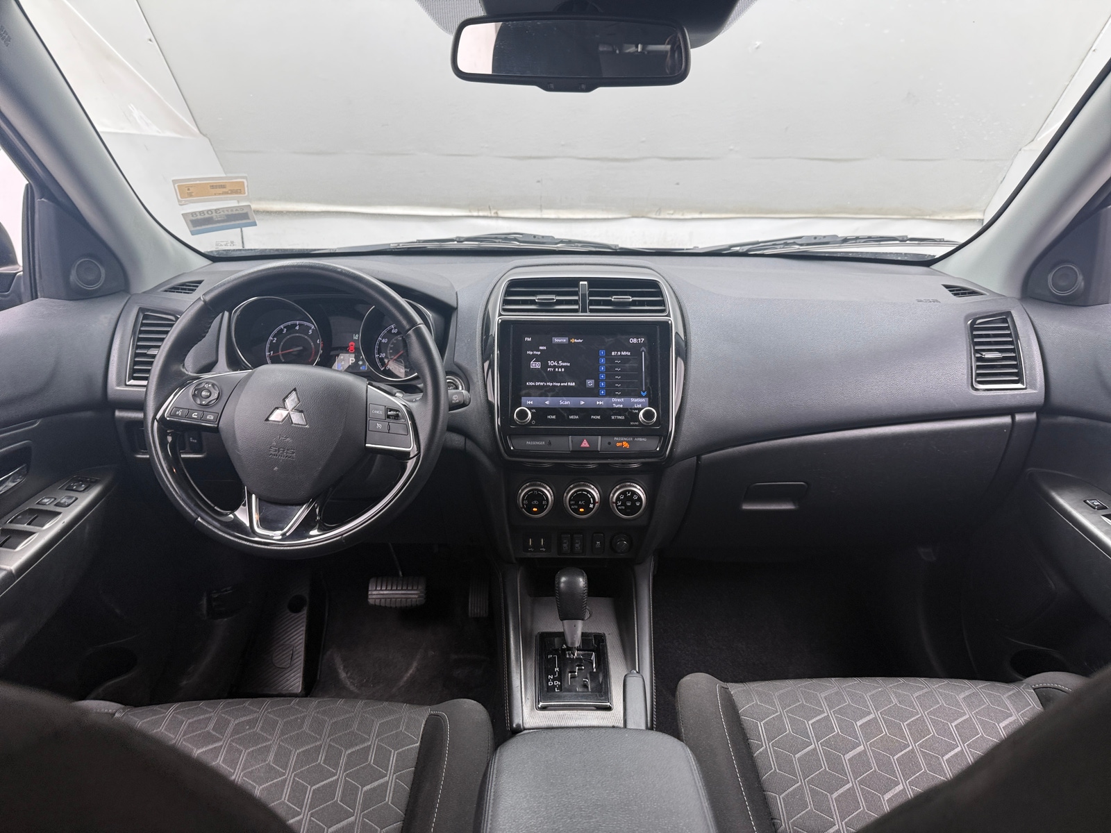 Thumbnail: 2021 Mitsubishi Outlander Sport - 3