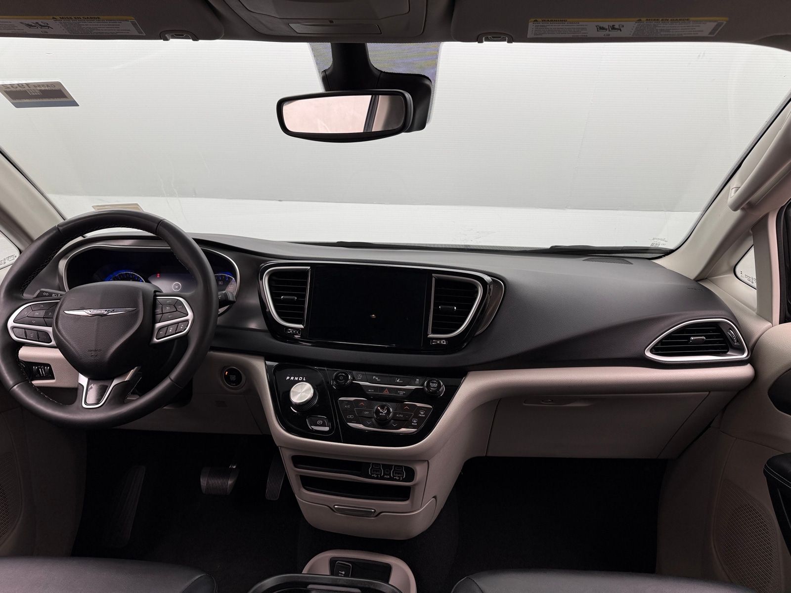 Thumbnail: 2024 Chrysler Pacifica - 2