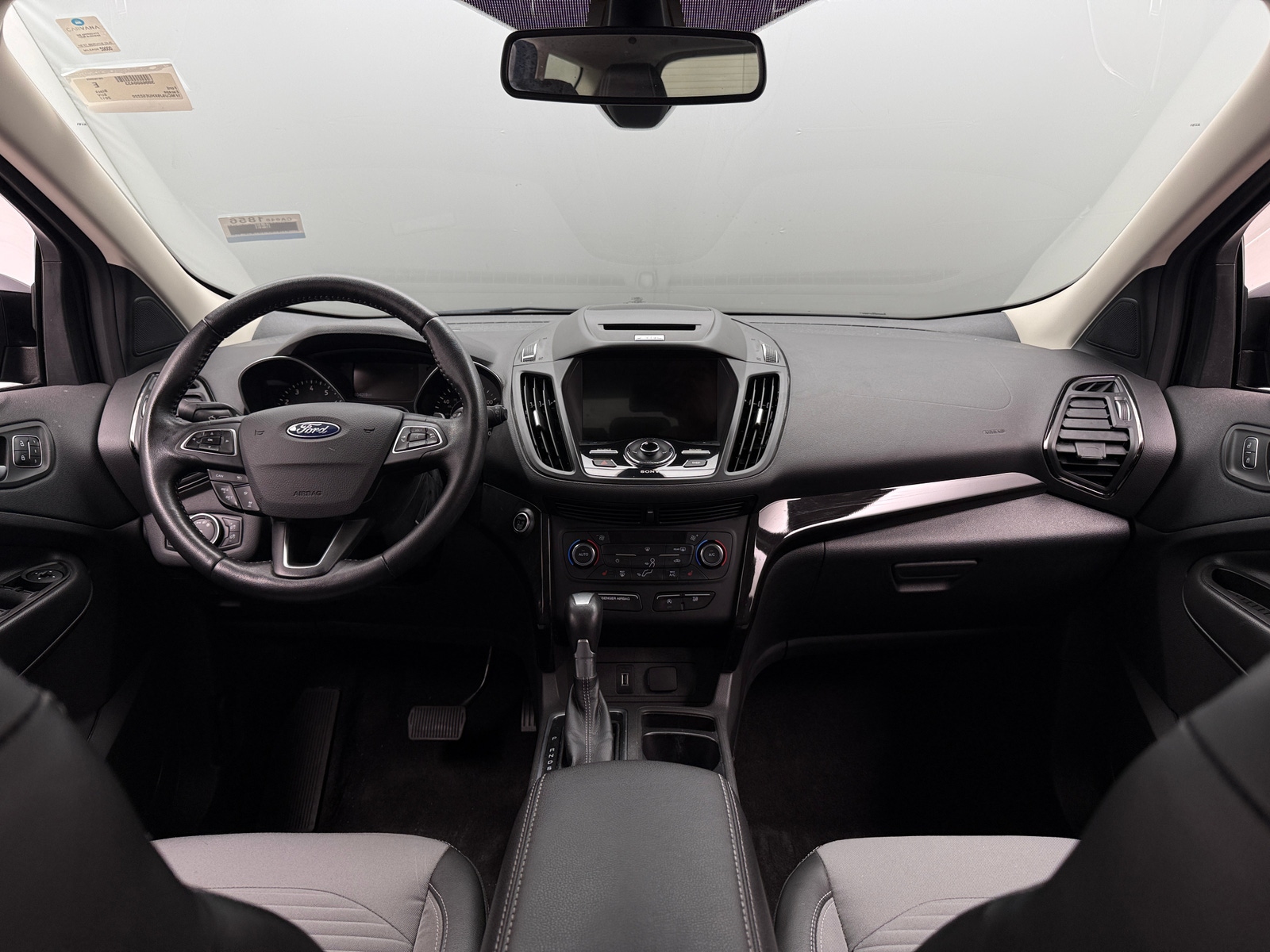 Thumbnail: 2017 Ford Escape - 3