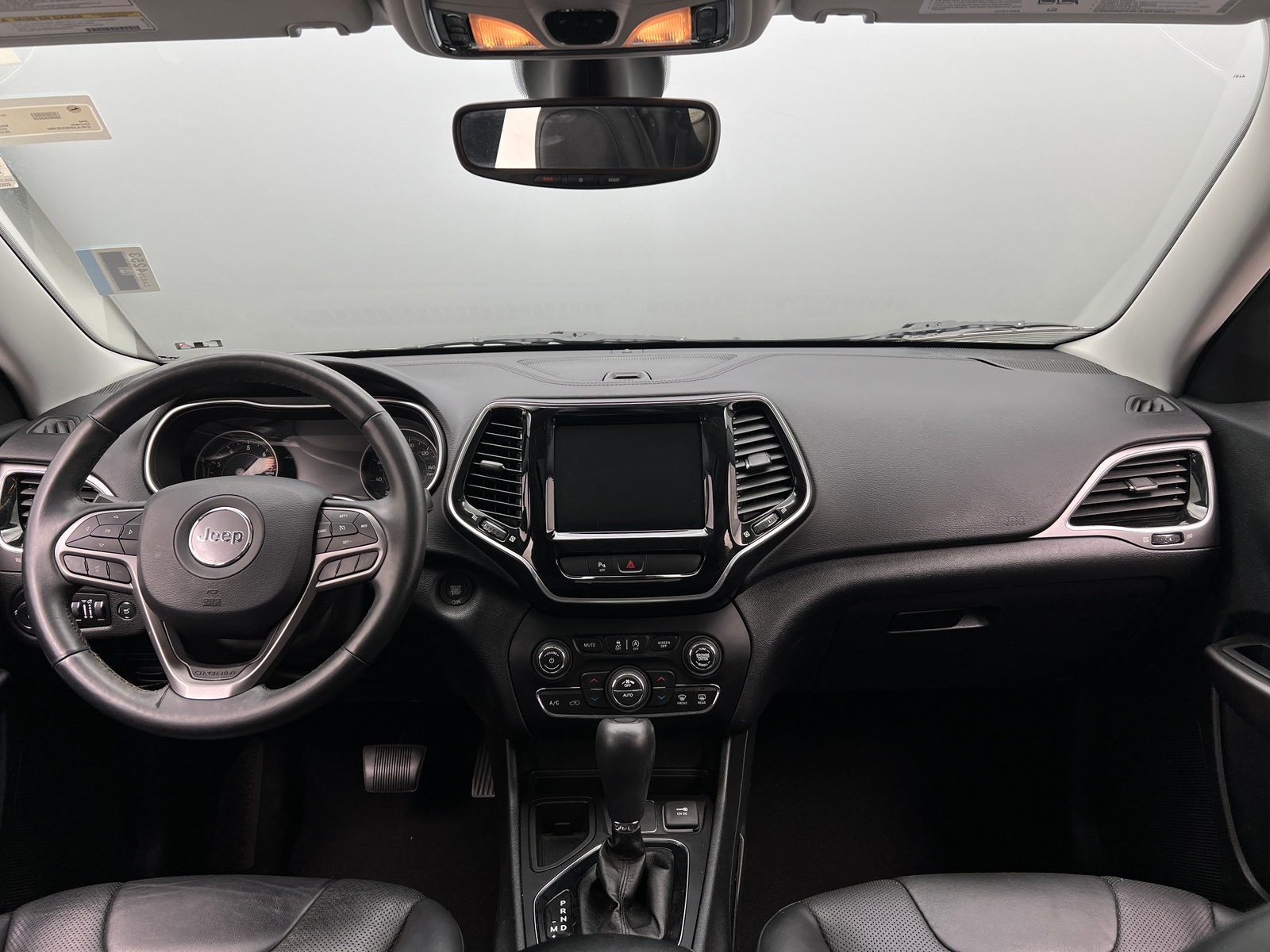 Thumbnail: 2019 Jeep Cherokee - 2