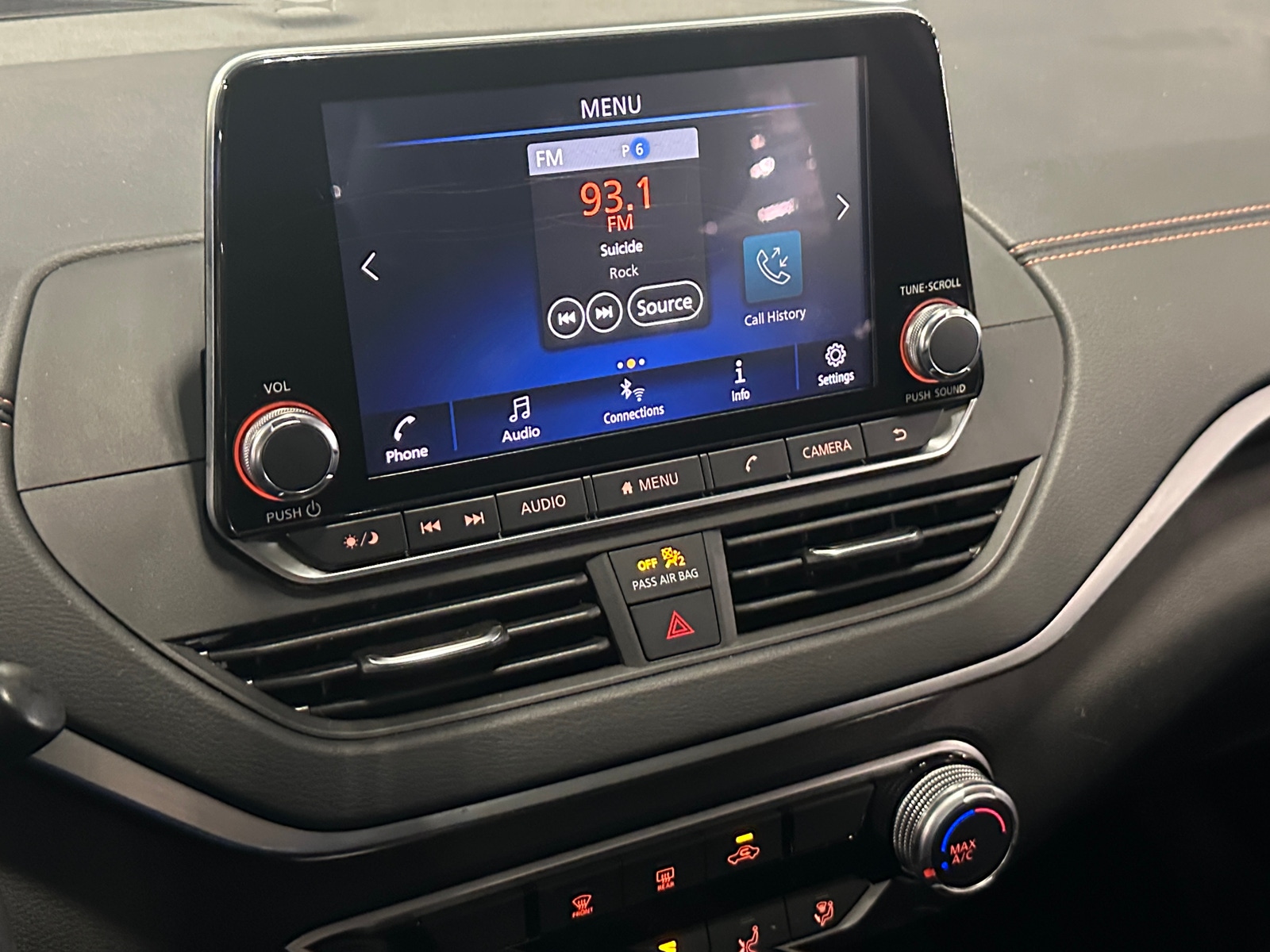 Thumbnail: 2019 Nissan Altima - 3