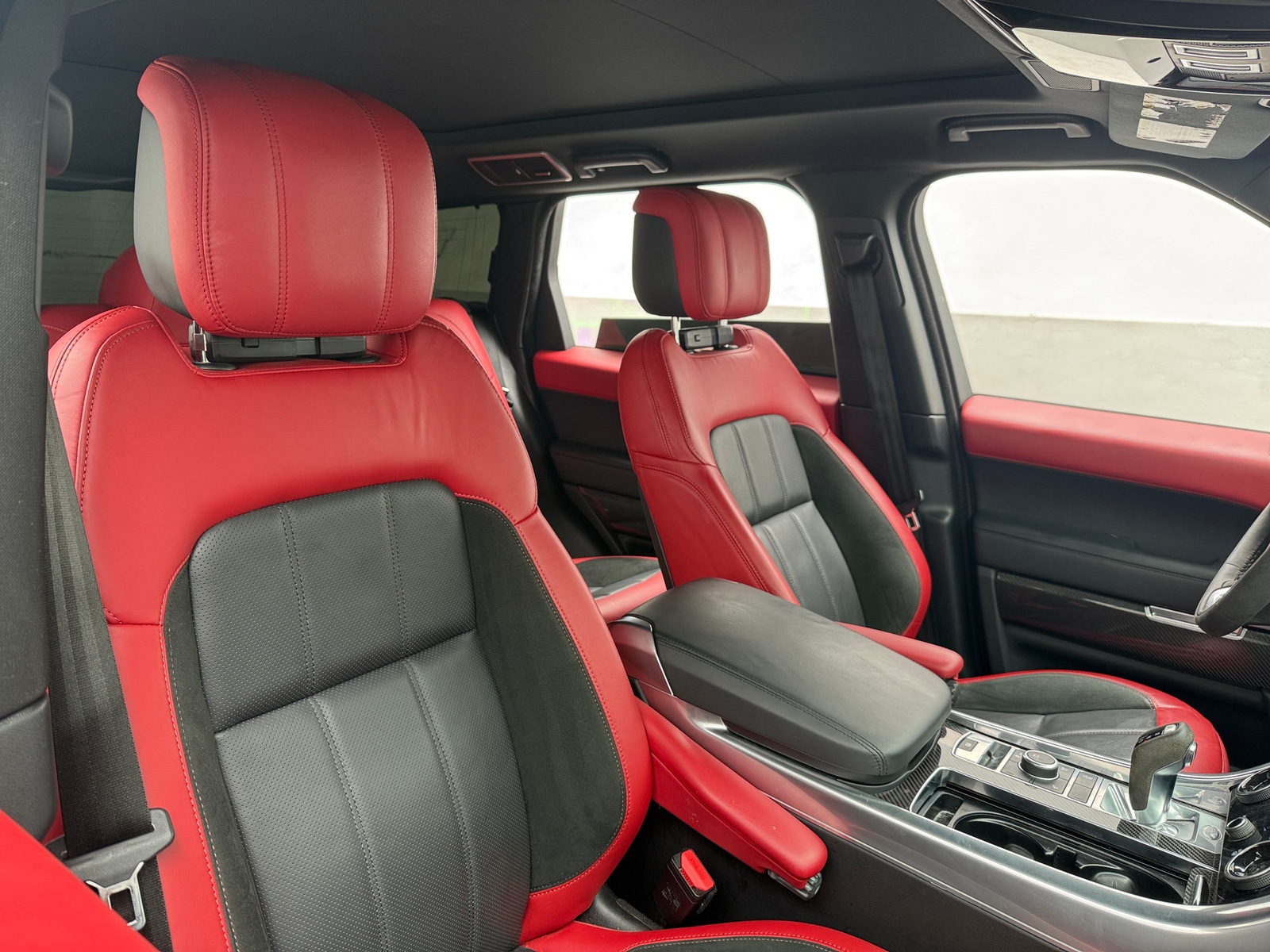 Thumbnail: 2021 Land Rover Range Rover Sport - 2