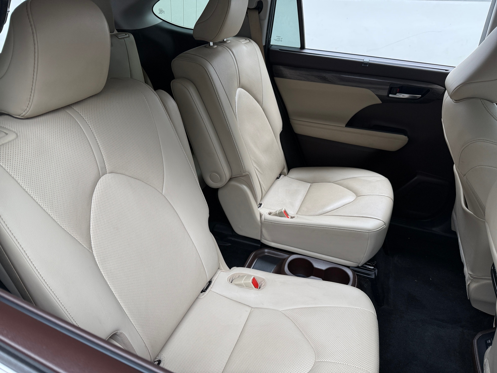 Thumbnail: 2021 Toyota Highlander - 5
