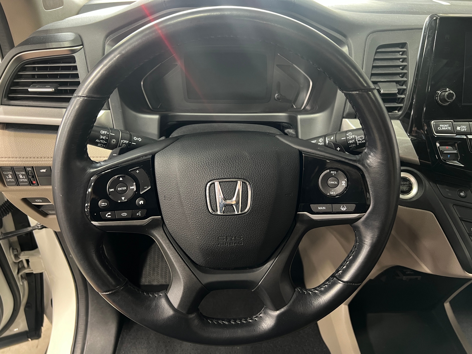 Thumbnail: 2019 Honda Odyssey - 4