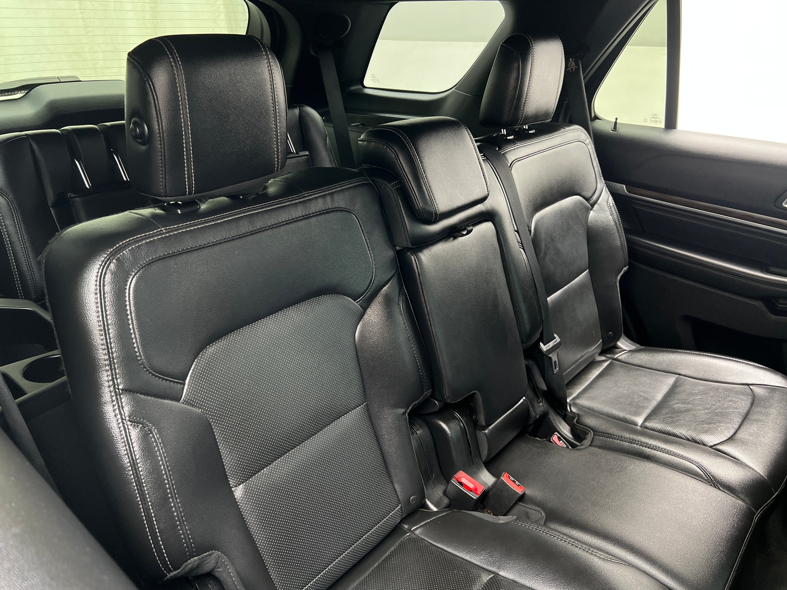 Thumbnail: 2016 Ford Explorer - 5