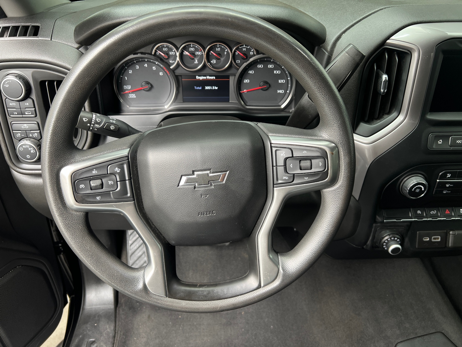 Thumbnail: 2022 Chevrolet Silverado 1500 - 5