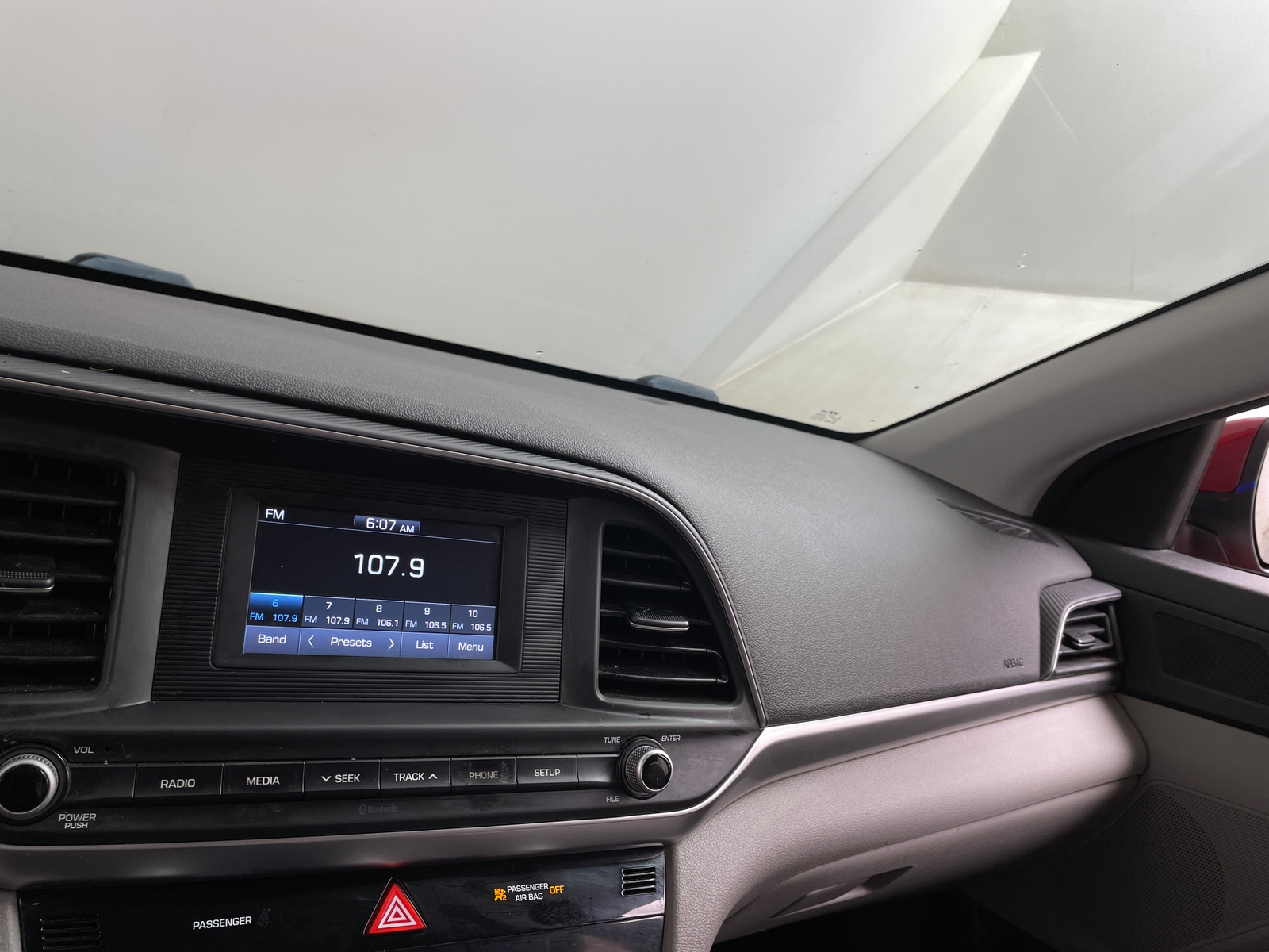 Thumbnail: 2020 Hyundai Elantra - 4