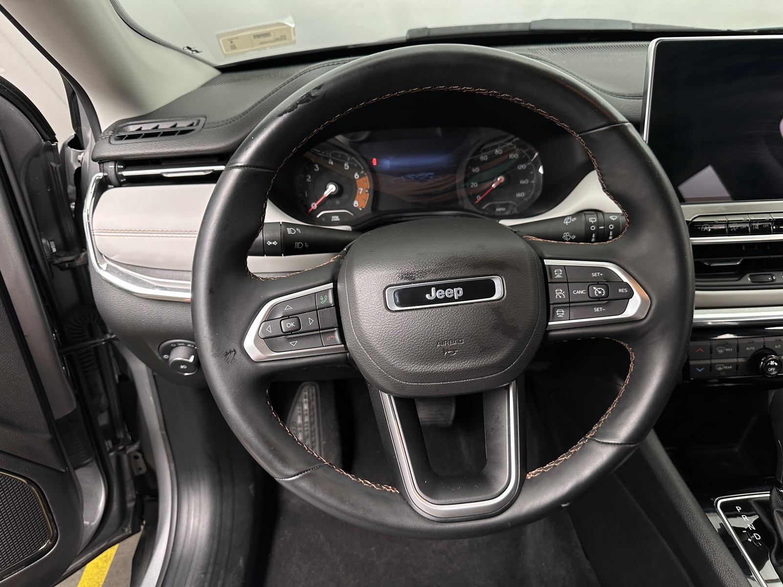 Thumbnail: 2022 Jeep Compass - 4