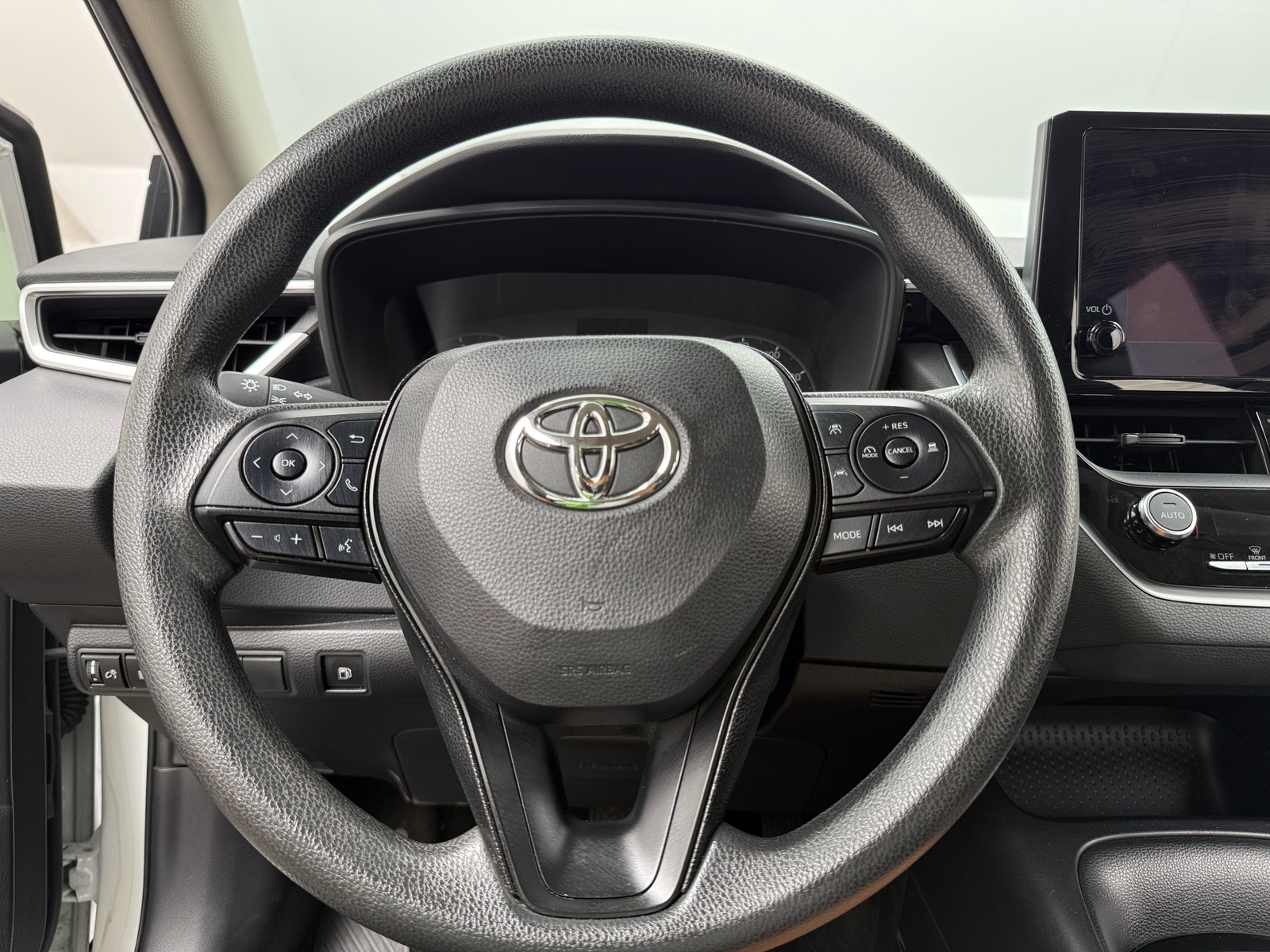 Thumbnail: 2024 Toyota Corolla - 5