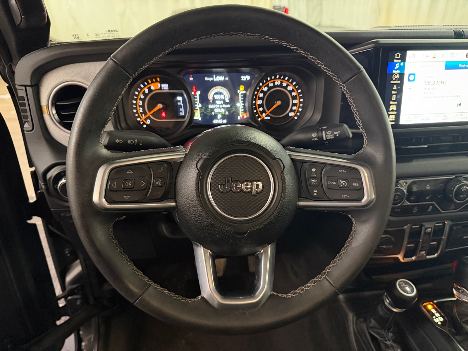 Thumbnail: 2025 Jeep Wrangler - 5