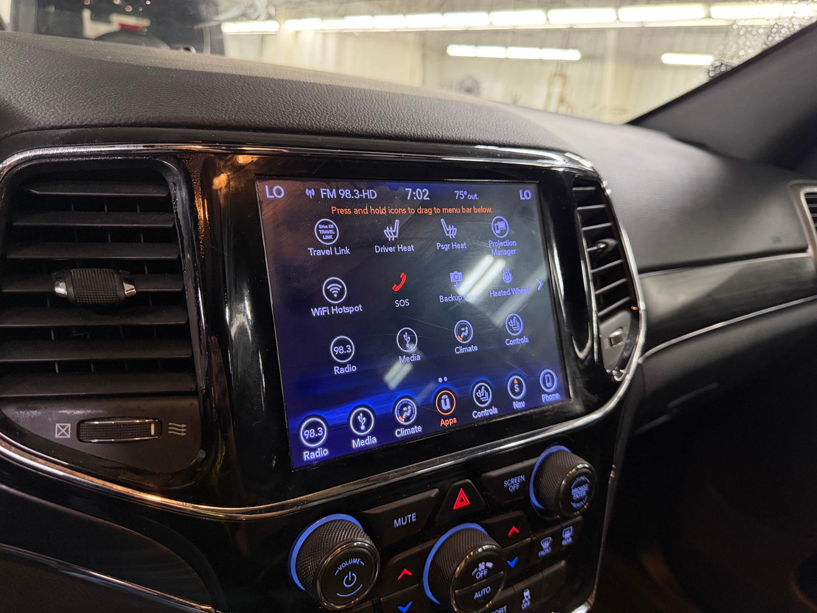 Thumbnail: 2019 Jeep Grand Cherokee - 3