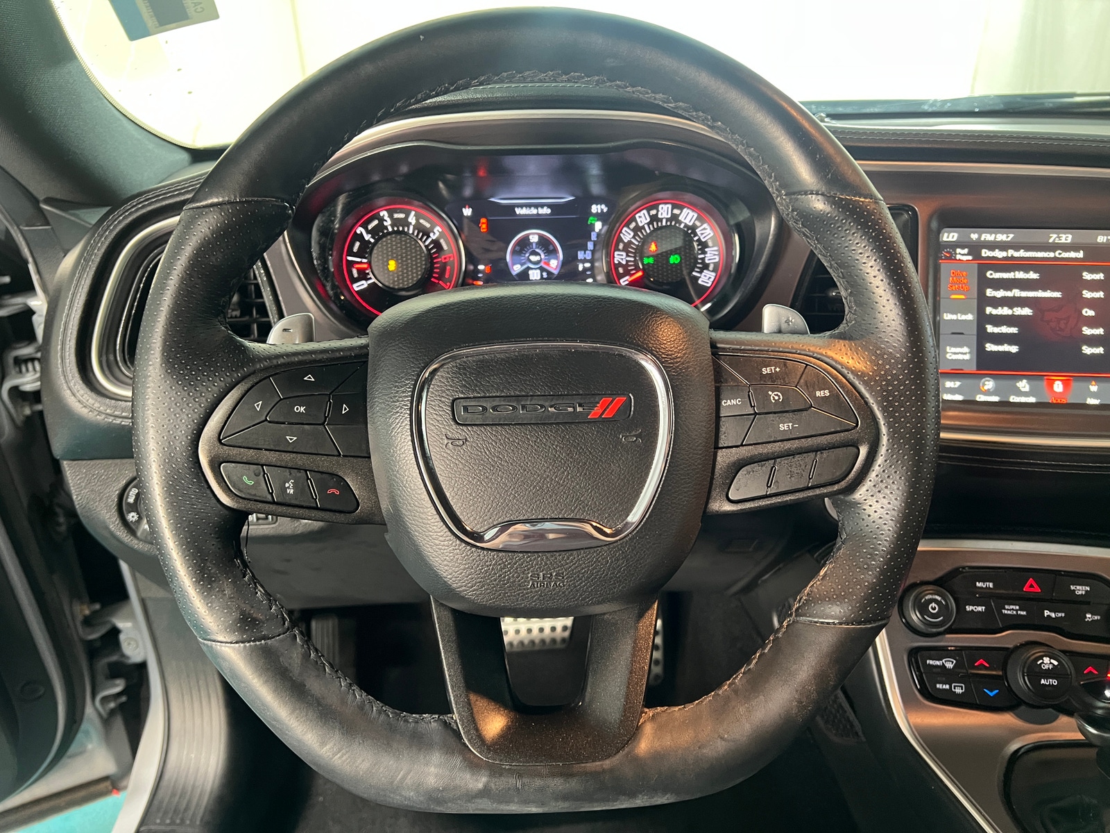 Thumbnail: 2022 Dodge Challenger - 3