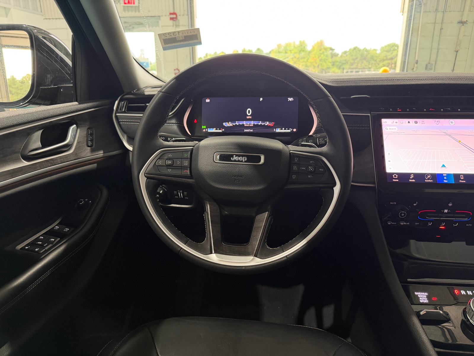 Thumbnail: 2023 Jeep Grand Cherokee L - 4