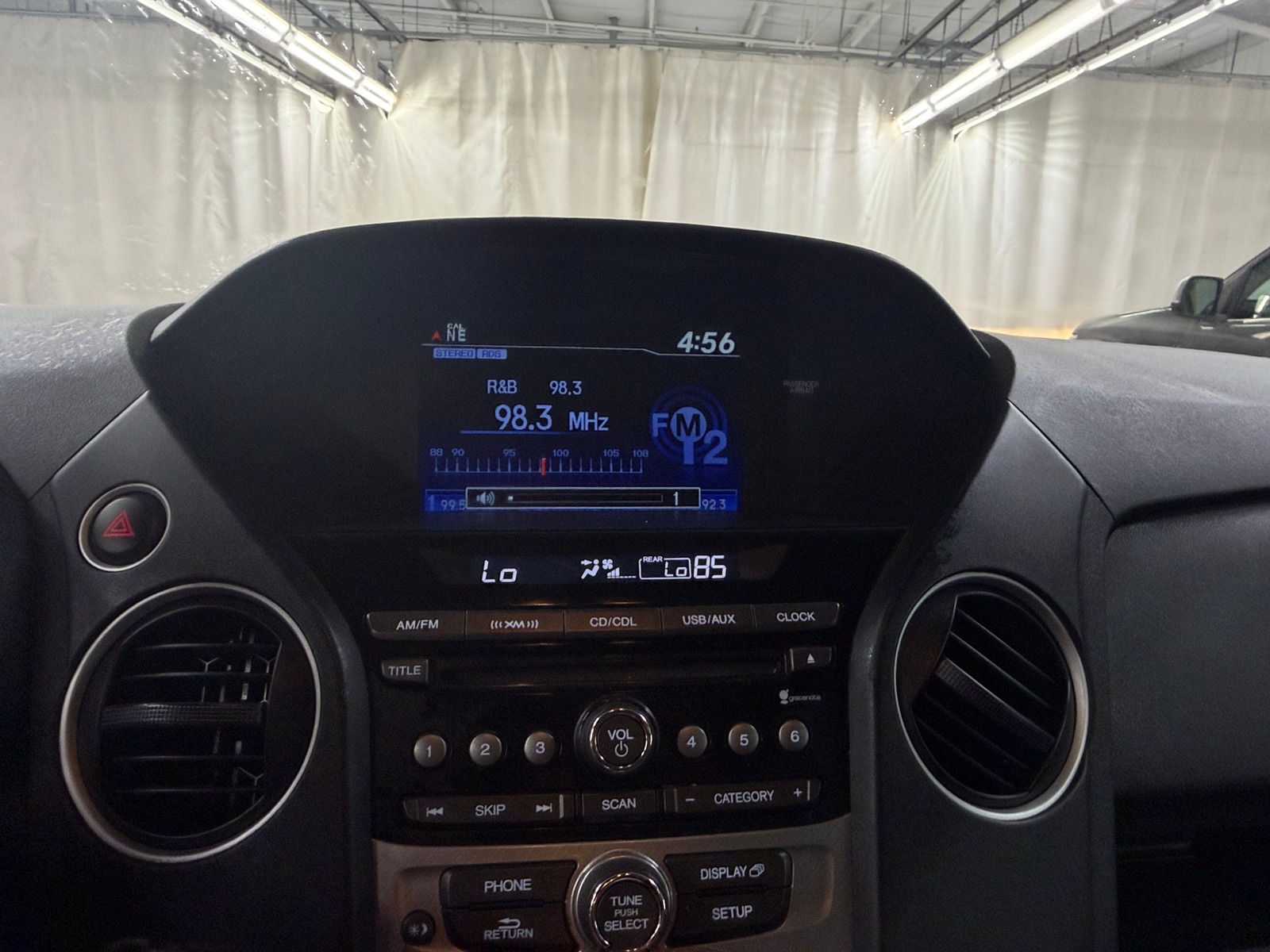 Thumbnail: 2015 Honda Pilot - 3