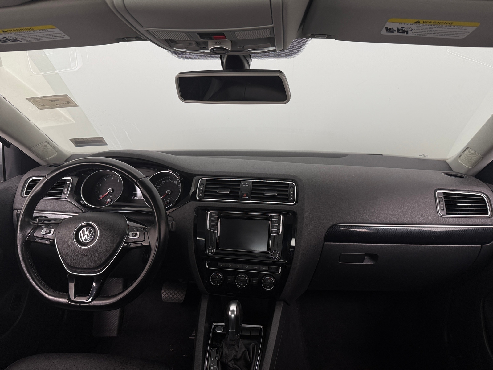 Thumbnail: 2017 Volkswagen Jetta - 2