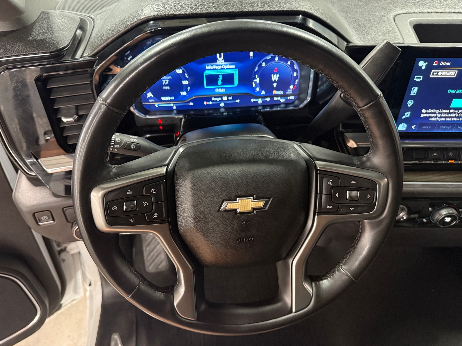 Thumbnail: 2023 Chevrolet Silverado 1500 - 5