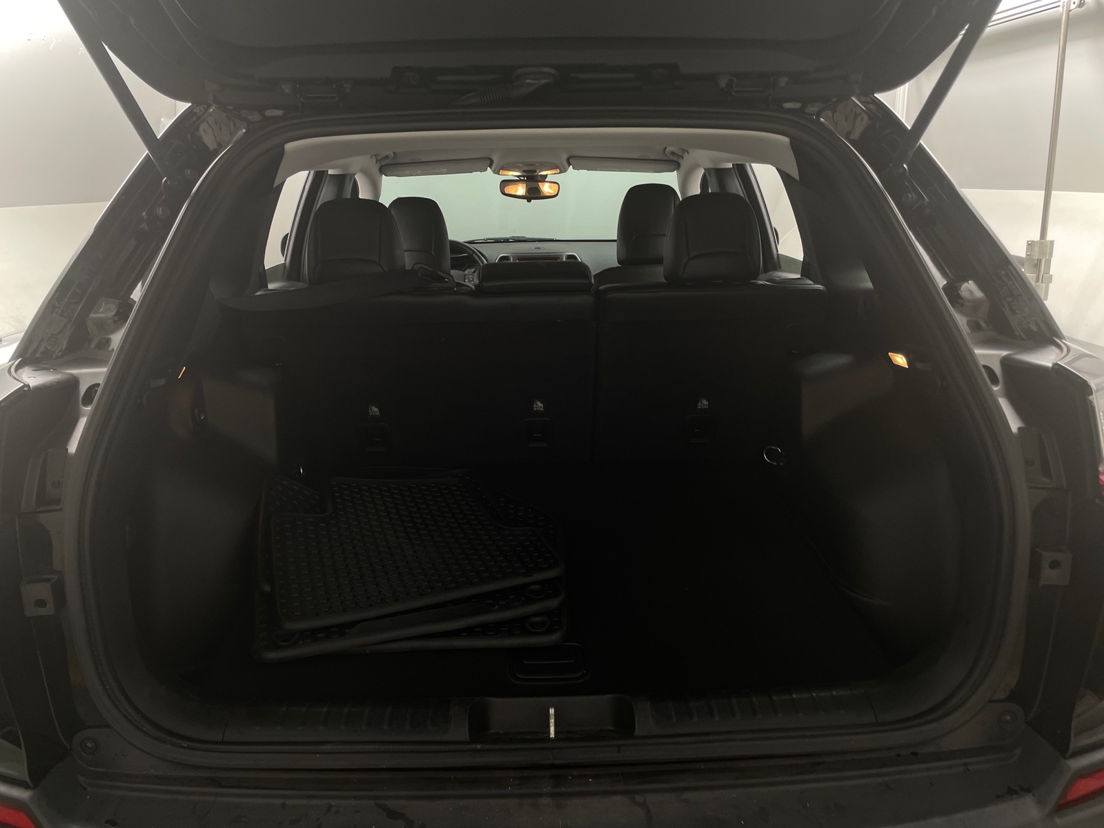 Thumbnail: 2020 Jeep Cherokee - 7