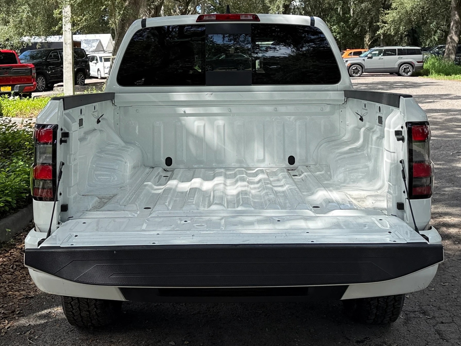 Thumbnail: 2026 Nissan Frontier - 5