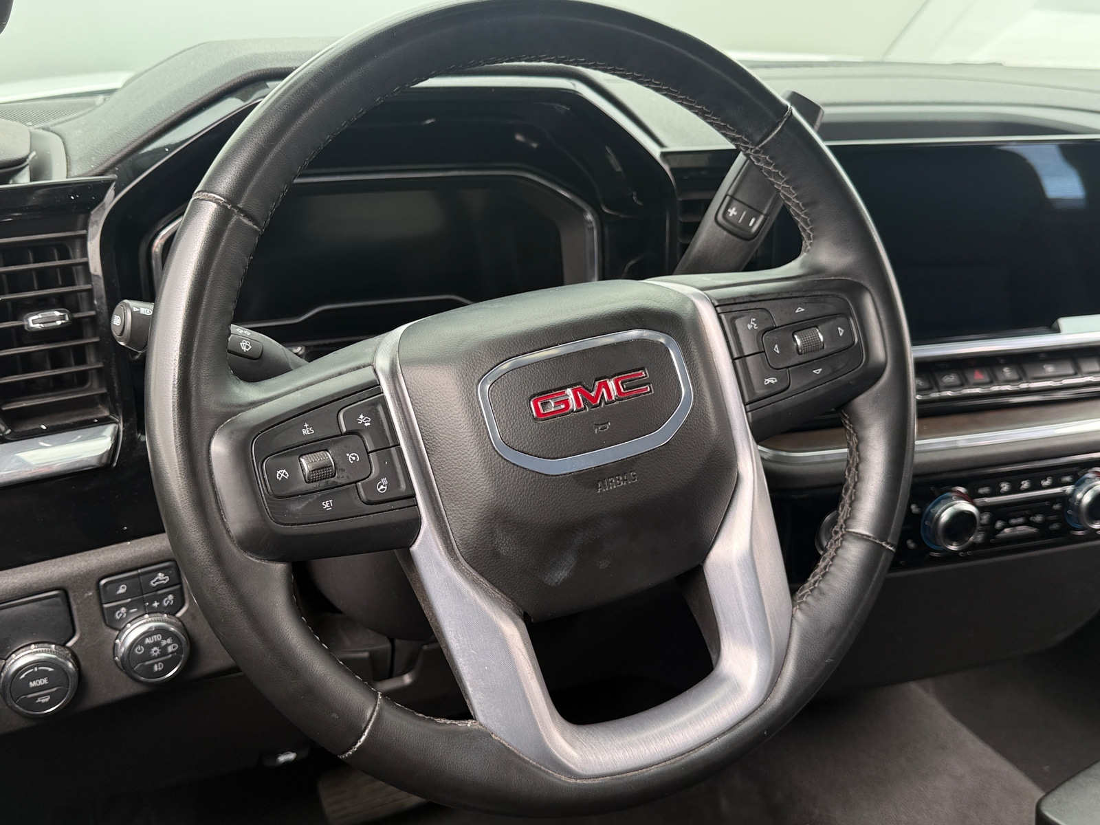 Thumbnail: 2024 GMC Sierra 1500 - 4