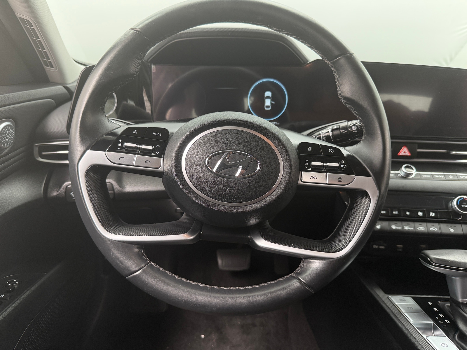 Thumbnail: 2023 Hyundai Elantra - 5