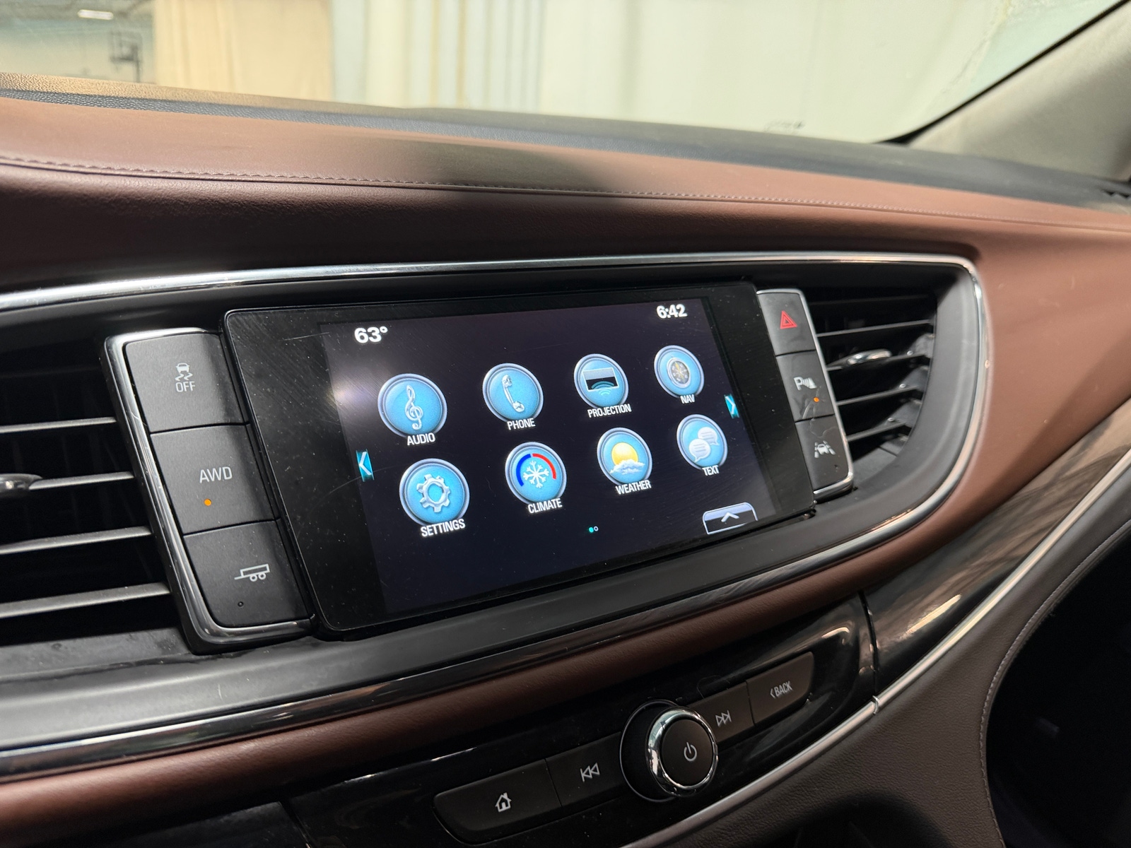 Thumbnail: 2018 Buick Enclave - 3