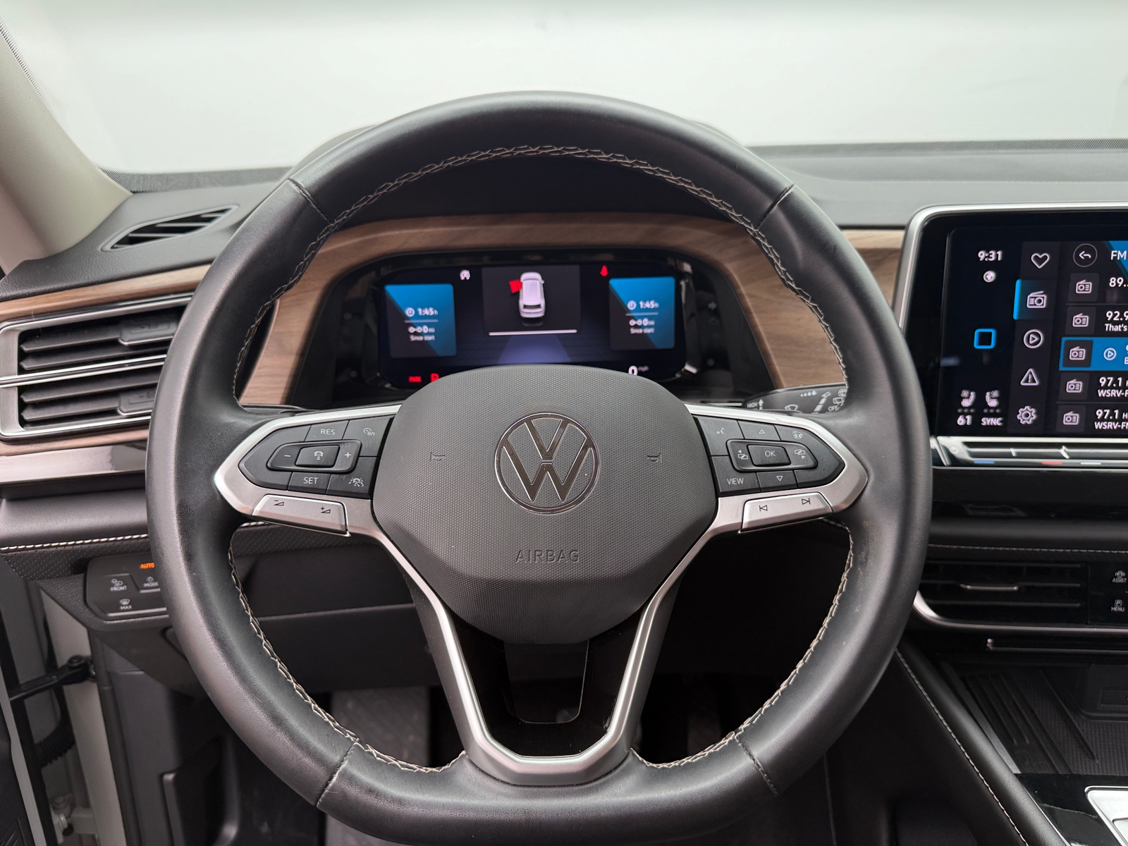 Thumbnail: 2025 Volkswagen Atlas - 4