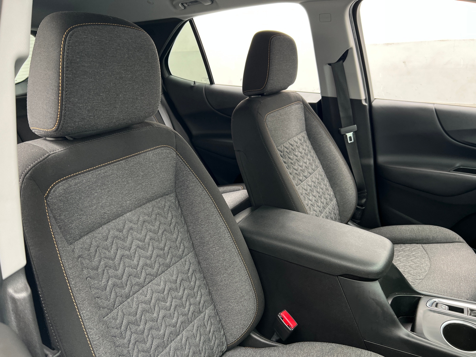 Thumbnail: 2022 Chevrolet Equinox - 2