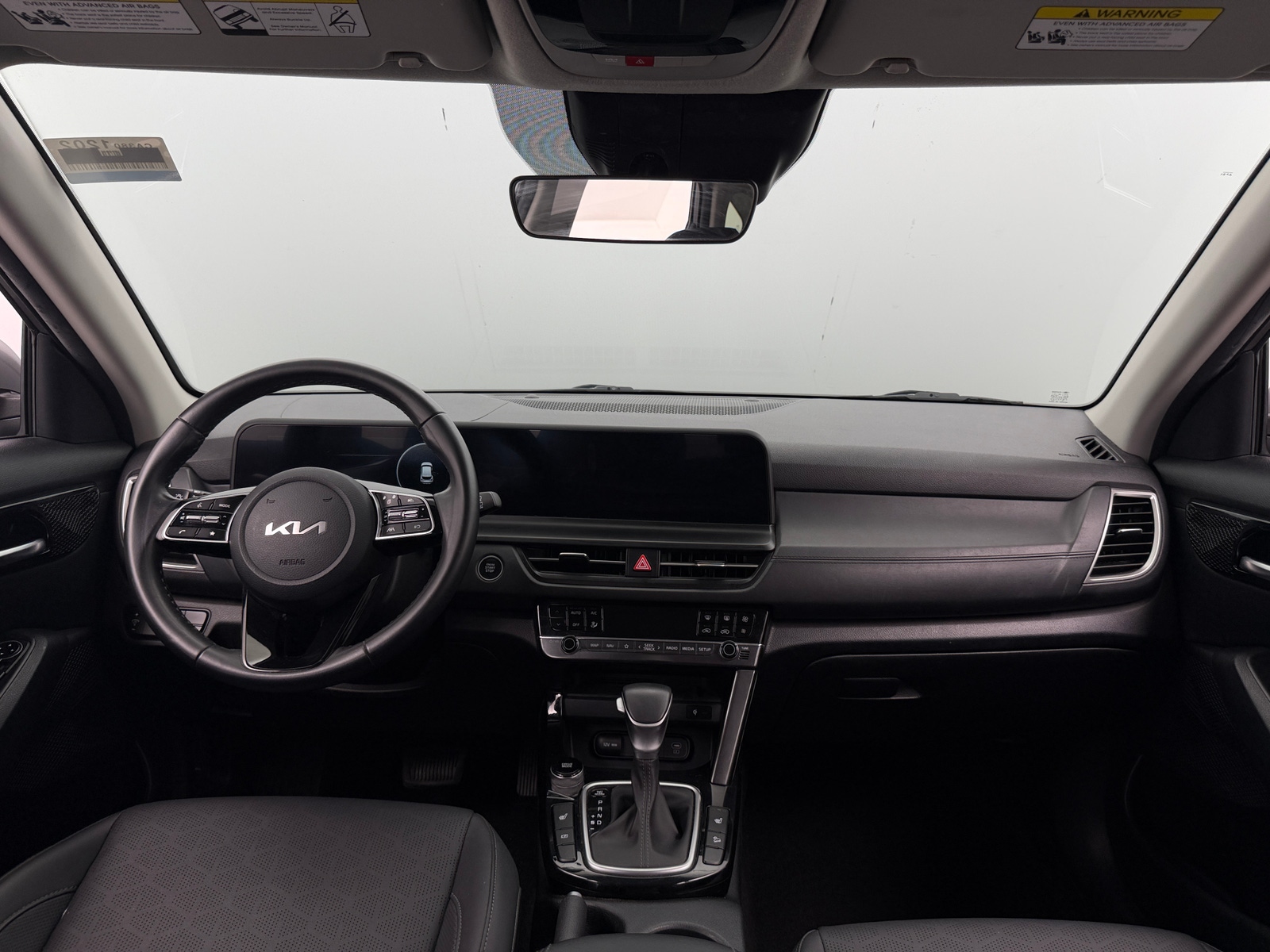 Thumbnail: 2024 Kia Seltos - 2