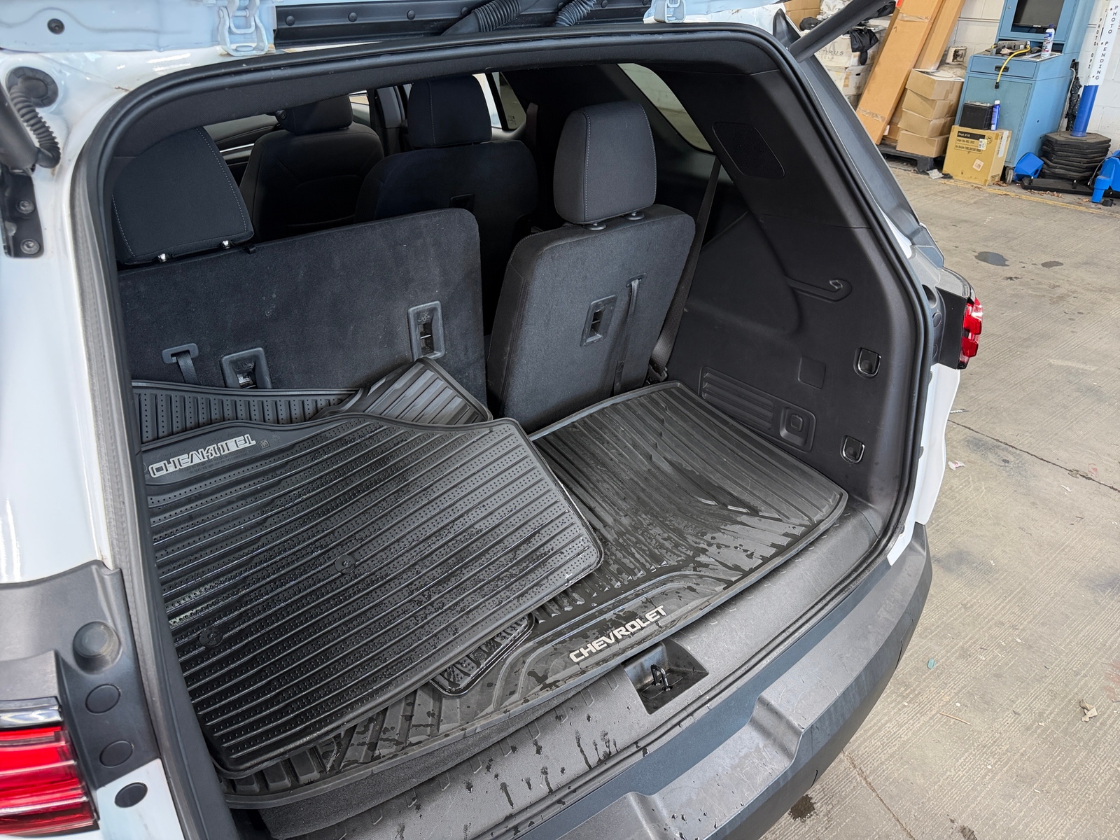 Thumbnail: 2023 Chevrolet Traverse - 7