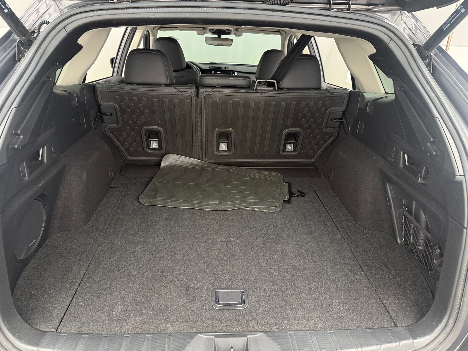 Thumbnail: 2020 Subaru Outback - 6