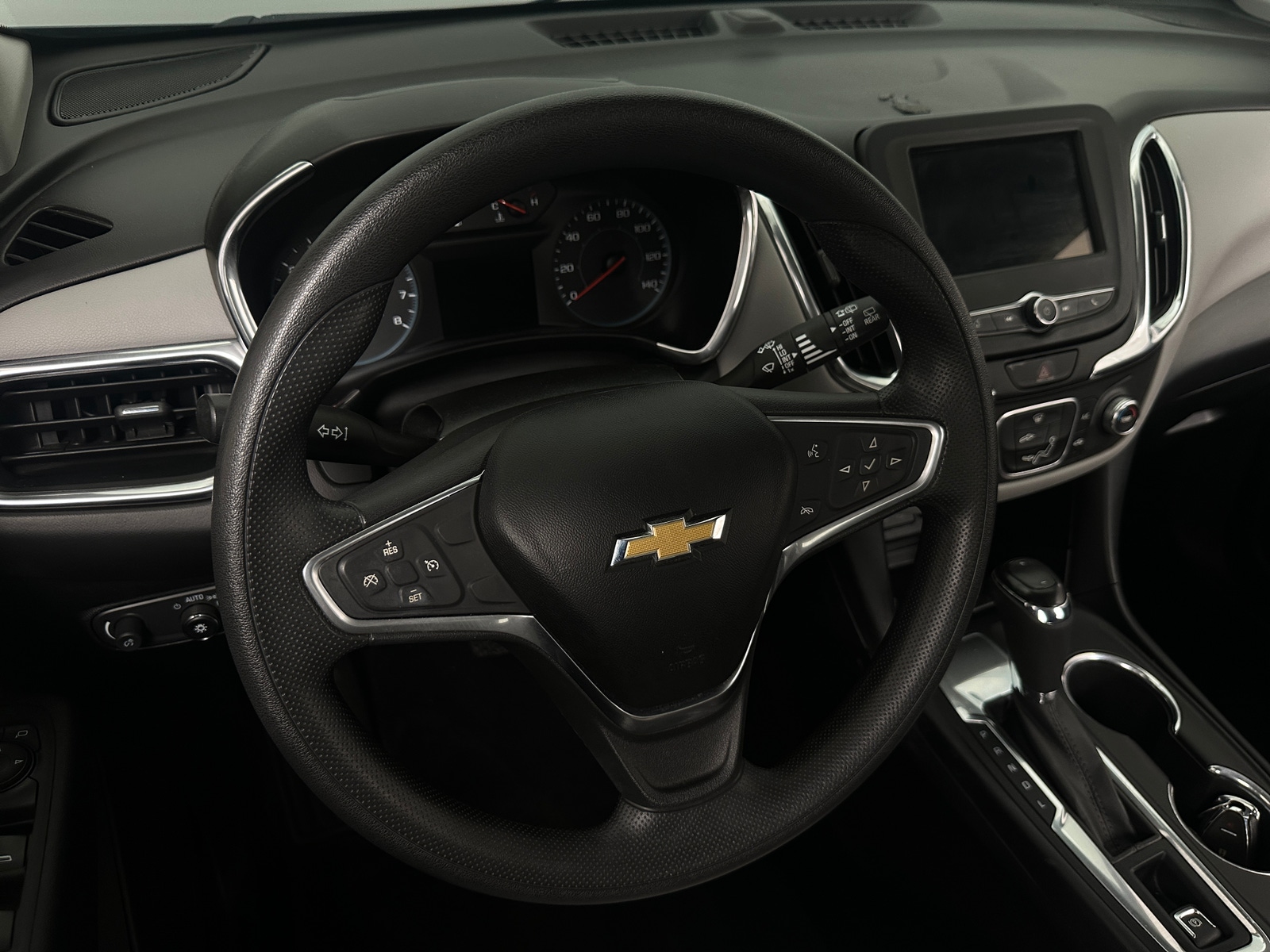 Thumbnail: 2019 Chevrolet Equinox - 5