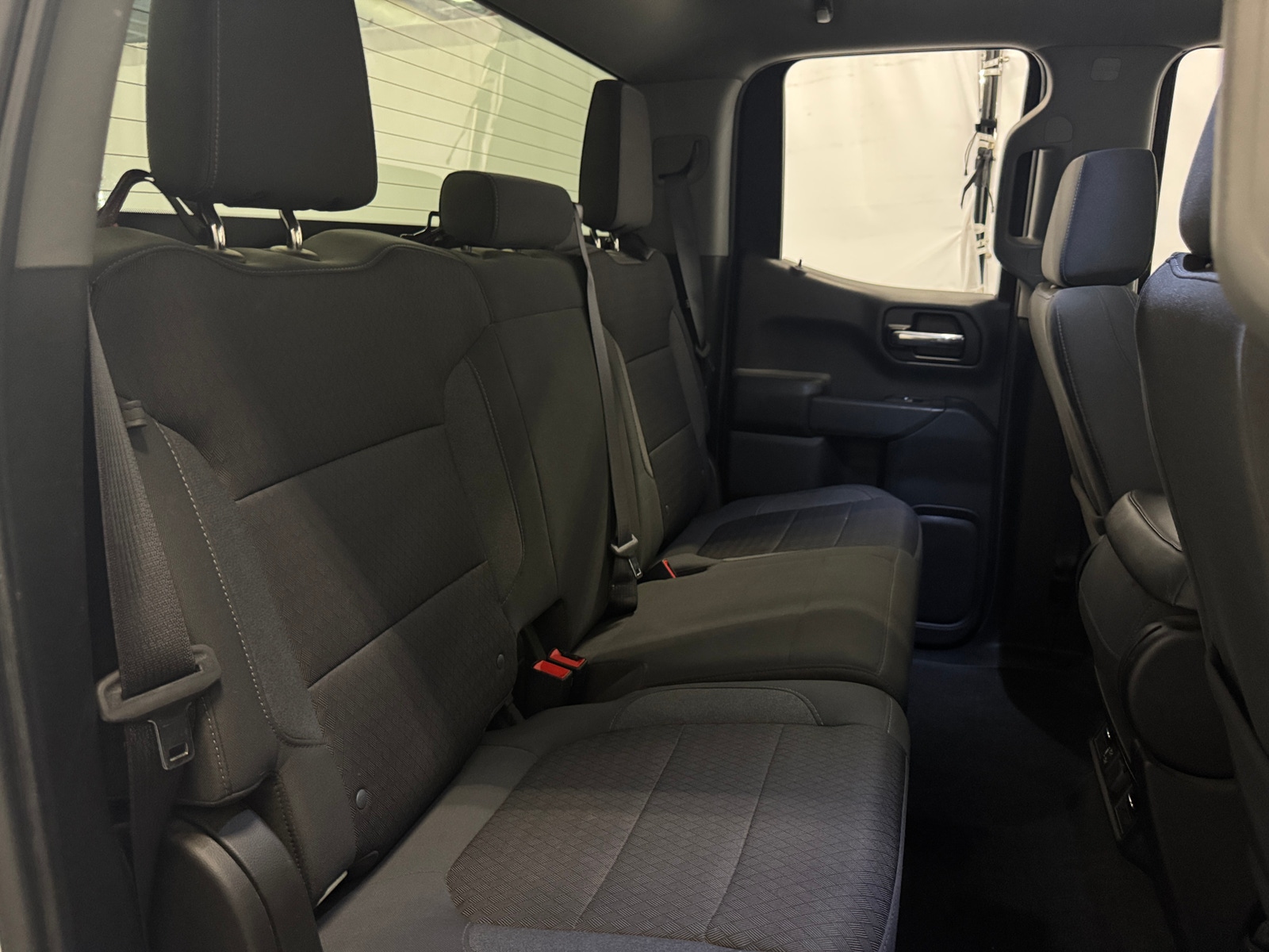 Thumbnail: 2020 Chevrolet Silverado 1500 - 6